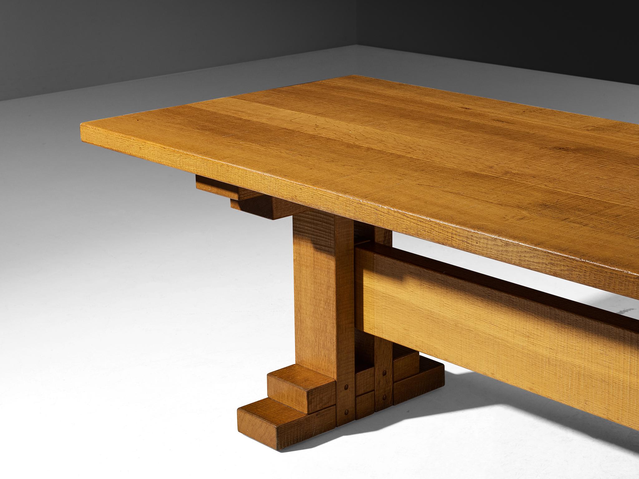 Table de salle à manger en chêne Giuseppe Rivadossi pour Officina Rivadossi en vente 4