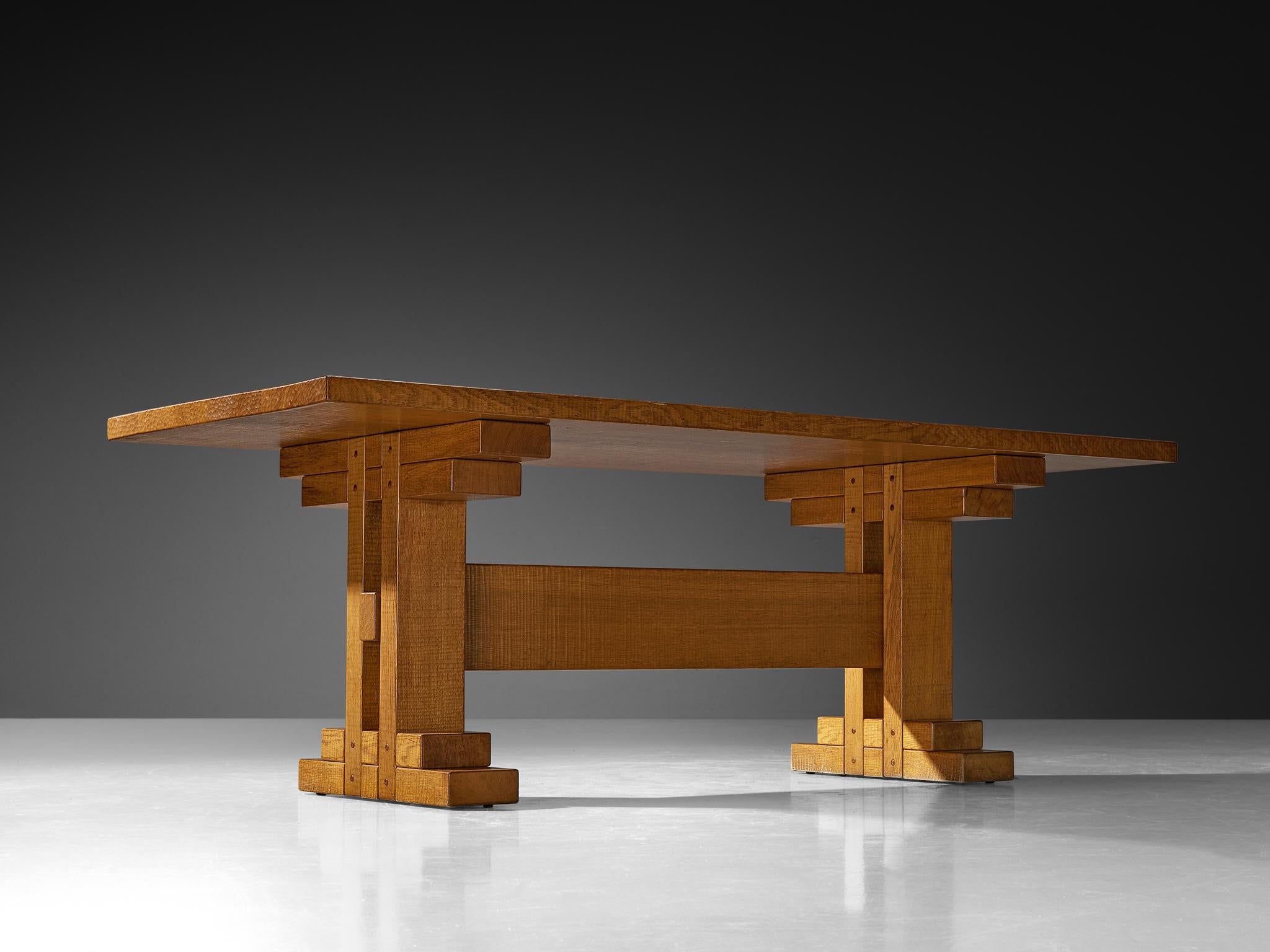 Table de salle à manger en chêne Giuseppe Rivadossi pour Officina Rivadossi en vente 2