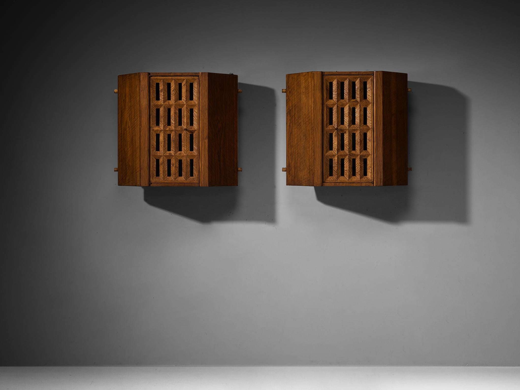 Fin du 20e siècle Giuseppe Rivadossi pour Officina Rivadossi Armoires suspendues en Oak Oak et verre