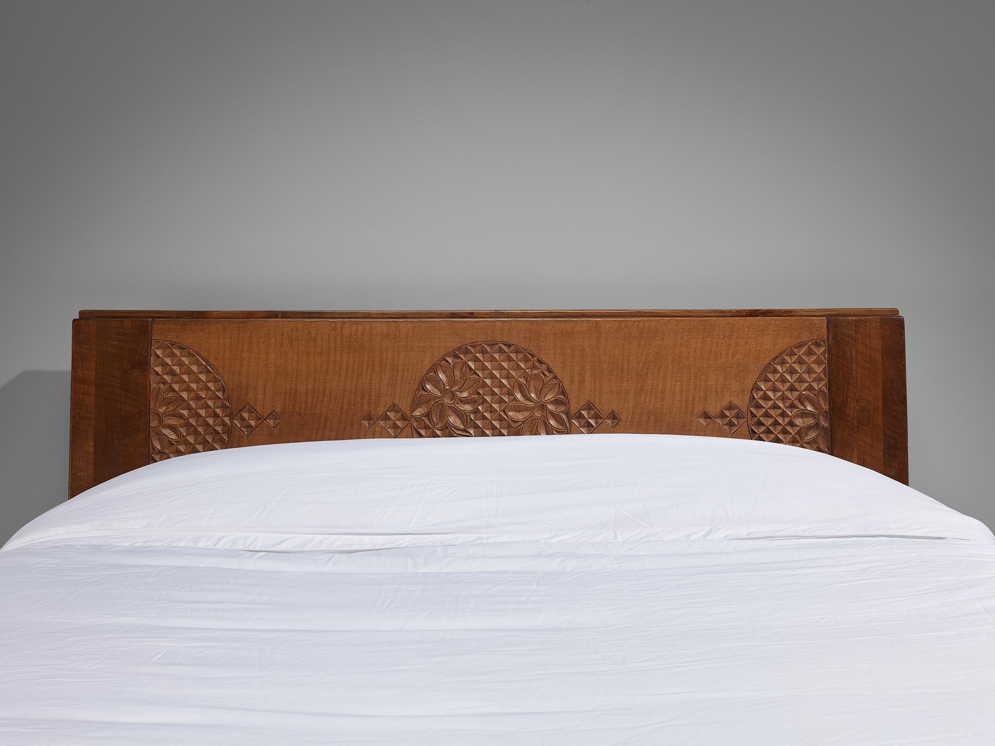 Giuseppe Rivadossi for Officina Rivadossi King Bed in Walnut 7
