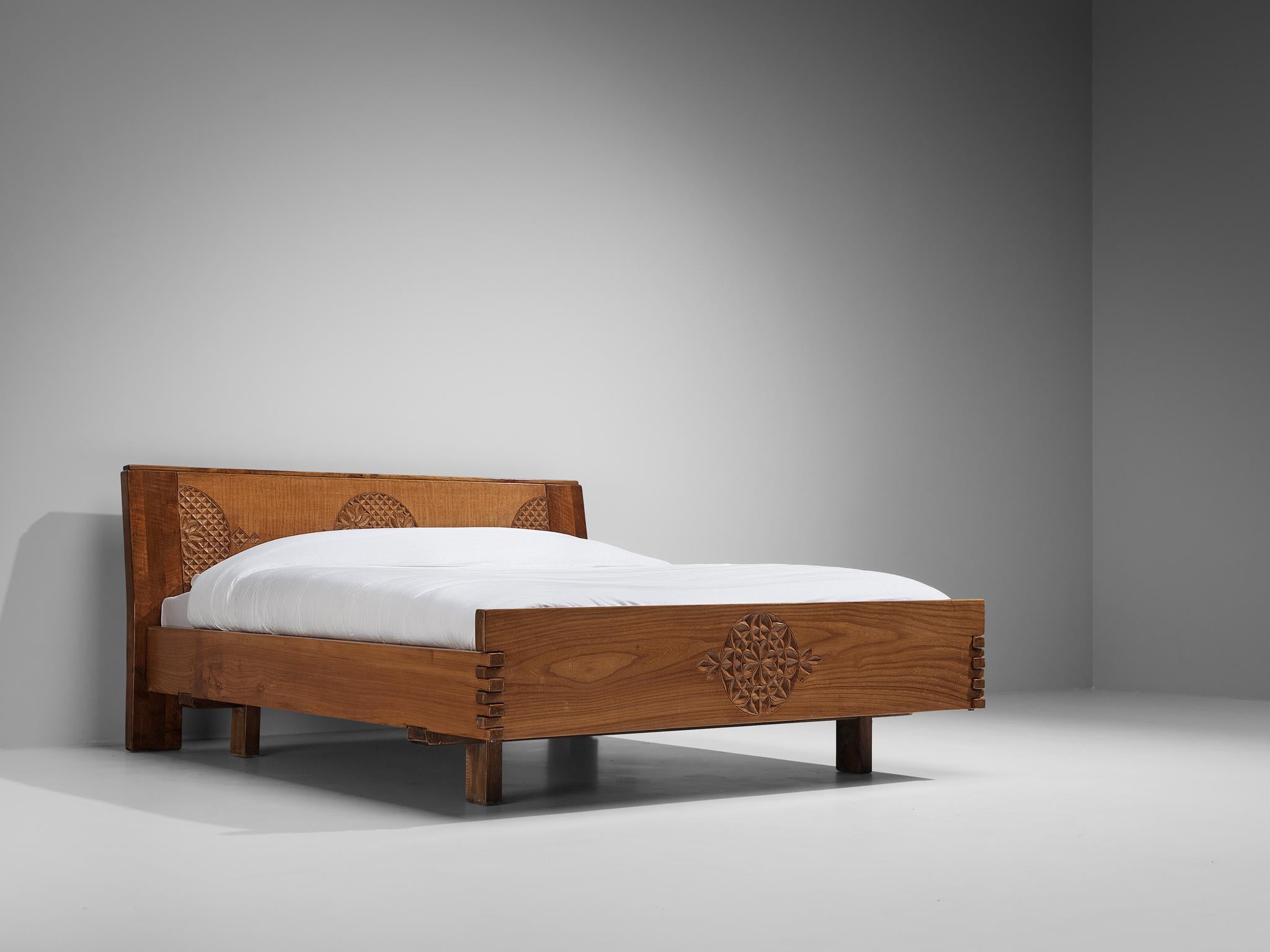 Giuseppe Rivadossi for Officina Rivadossi King Bed in Walnut 1