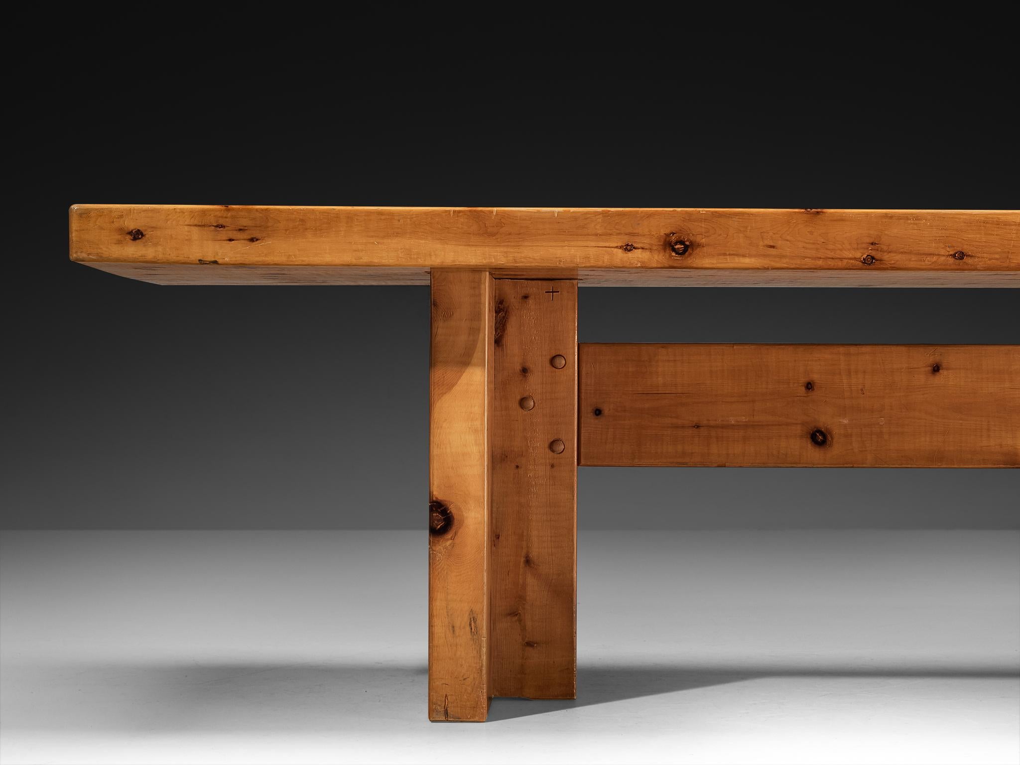 Mid-Century Modern Giuseppe Rivadossi for Officina Rivadossi Large Dining Table in Pine For Sale