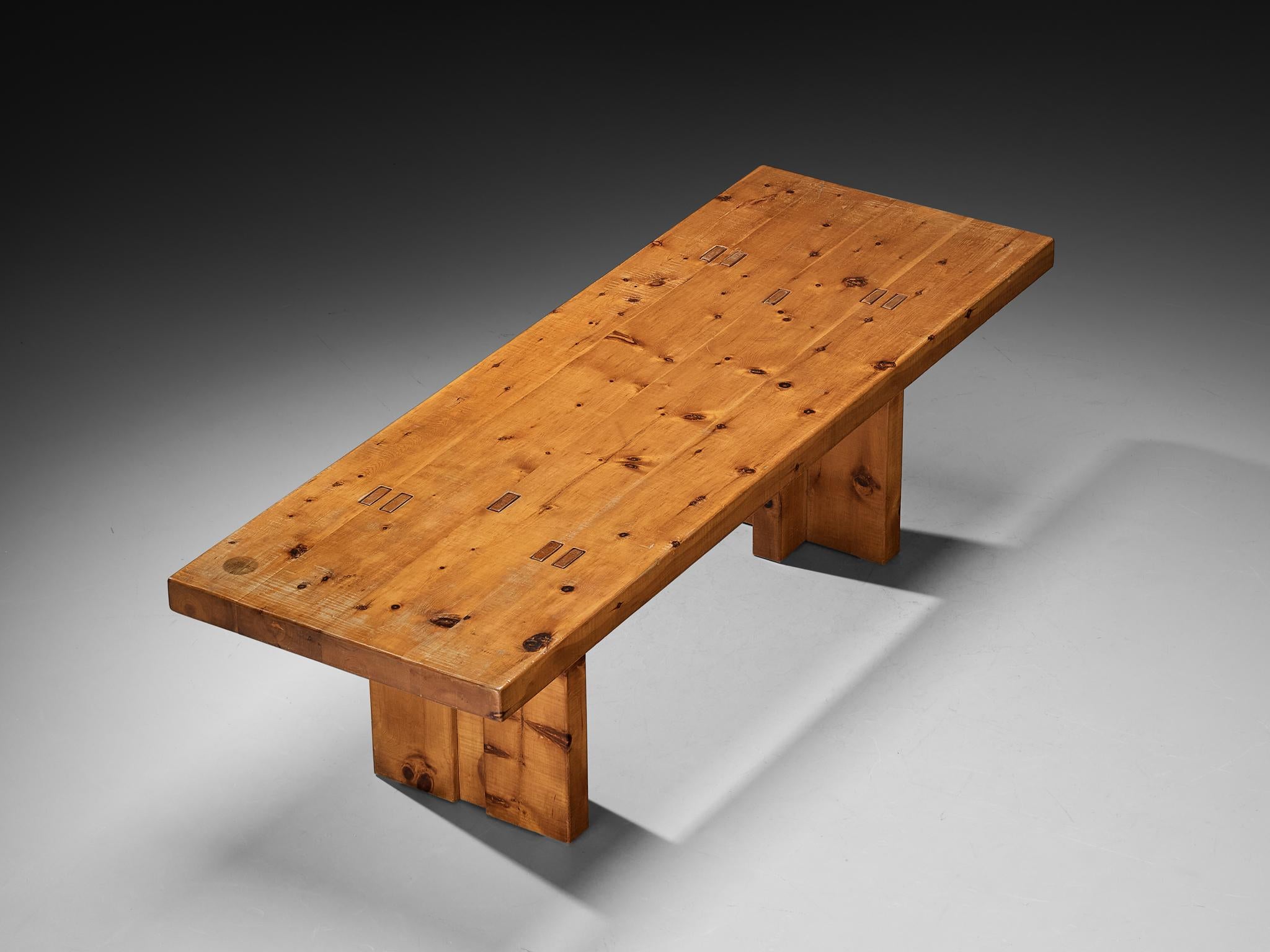 Italian Giuseppe Rivadossi for Officina Rivadossi Large Dining Table in Pine For Sale