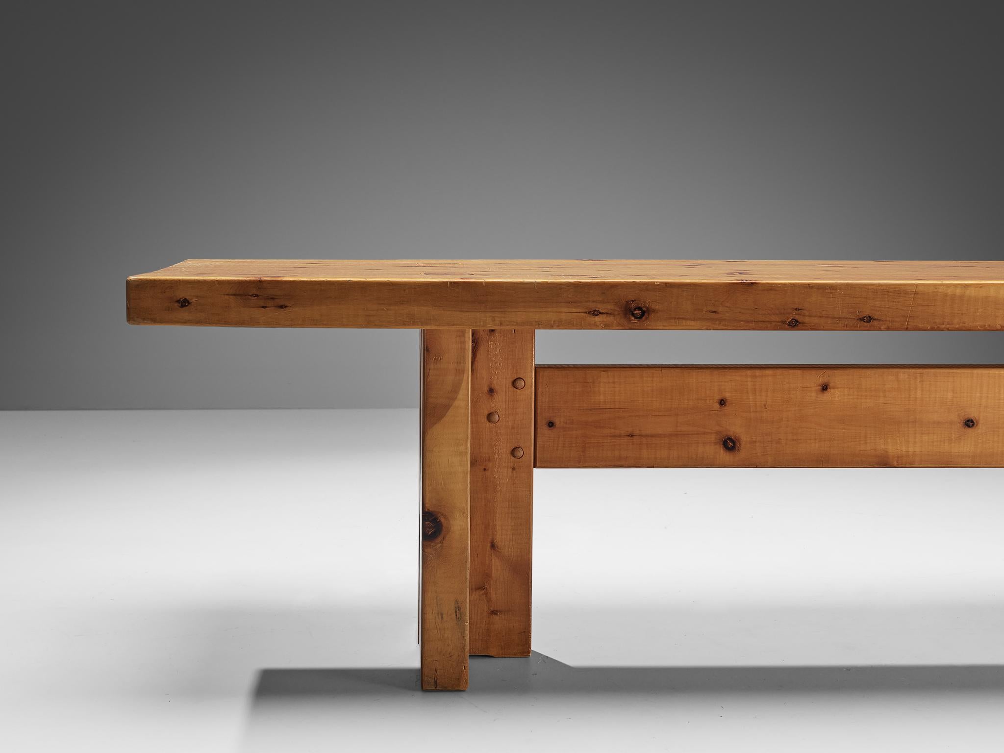 Giuseppe Rivadossi for Officina Rivadossi Large Dining Table in Pine  For Sale 3