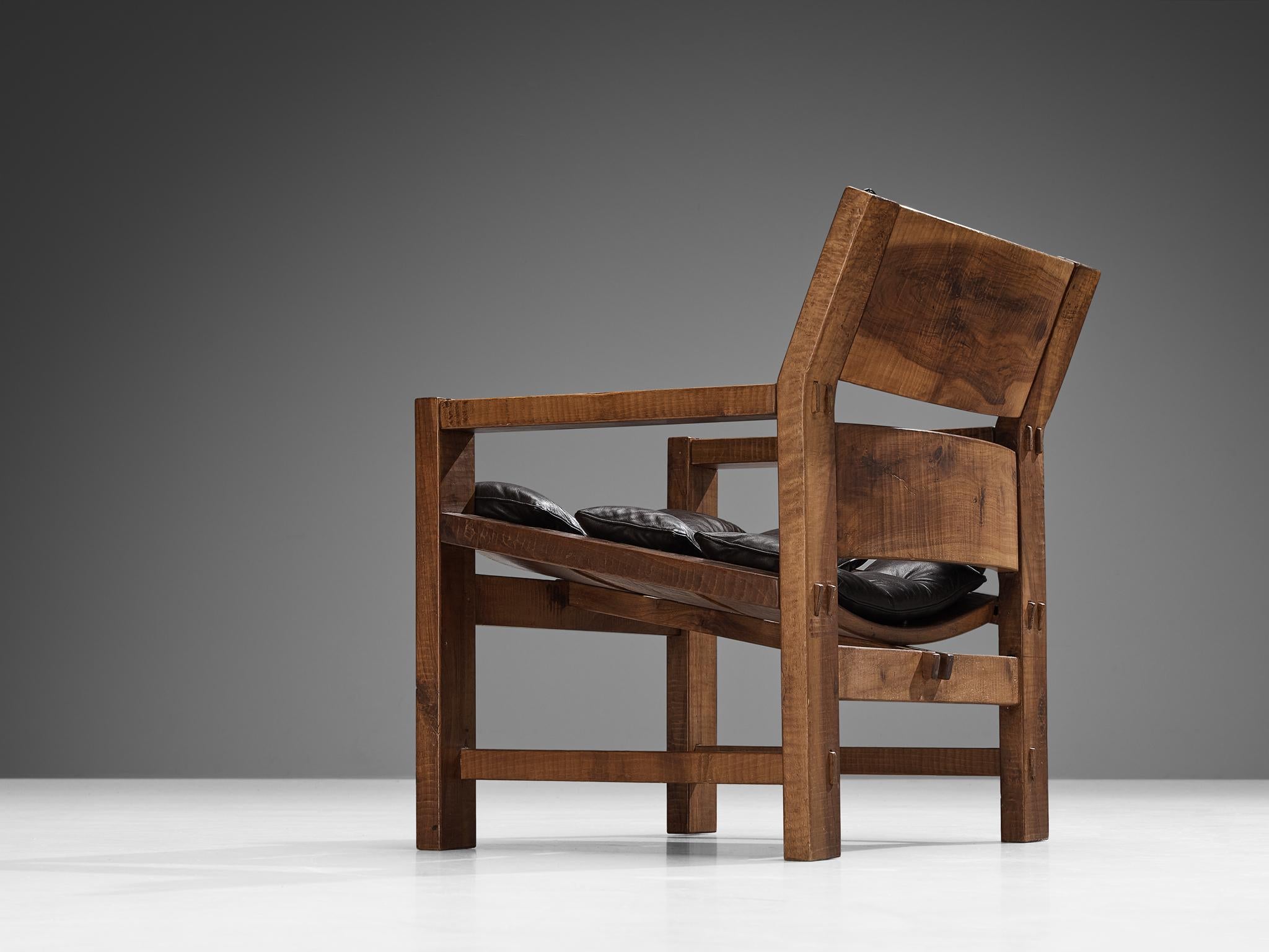 Post-Modern Giuseppe Rivadossi for Officina Rivadossi Pair of Lounge Chairs in Walnut