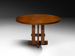 Giuseppe Rivadossi para Officina Rivadossi: mesa de comedor redonda de roble