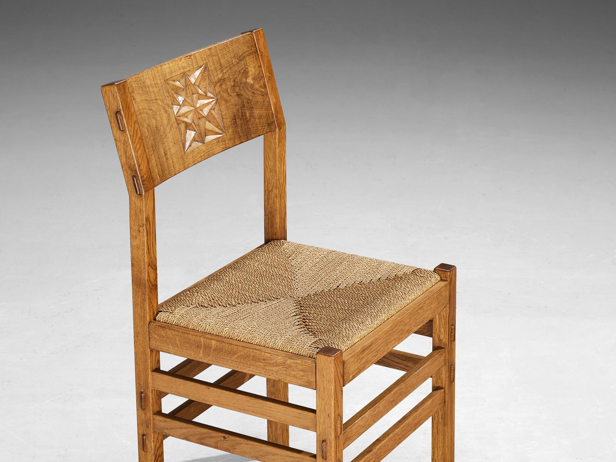 Giuseppe Rivadossi for Officina Rivadossi Set of Four Dining Chairs in Oak  For Sale 2