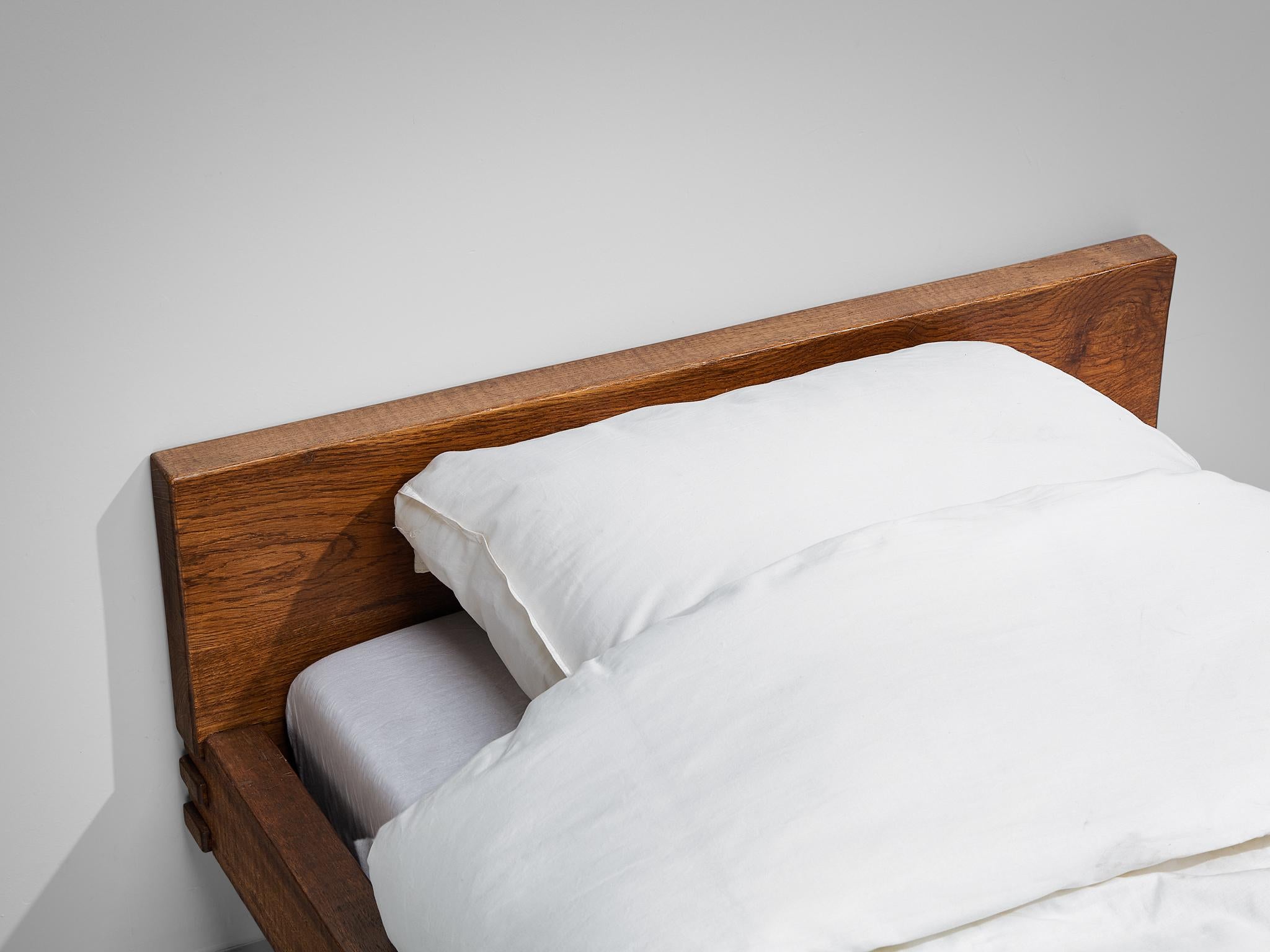 Late 20th Century Giuseppe Rivadossi for Officina Rivadossi Single Bed in Walnut  For Sale