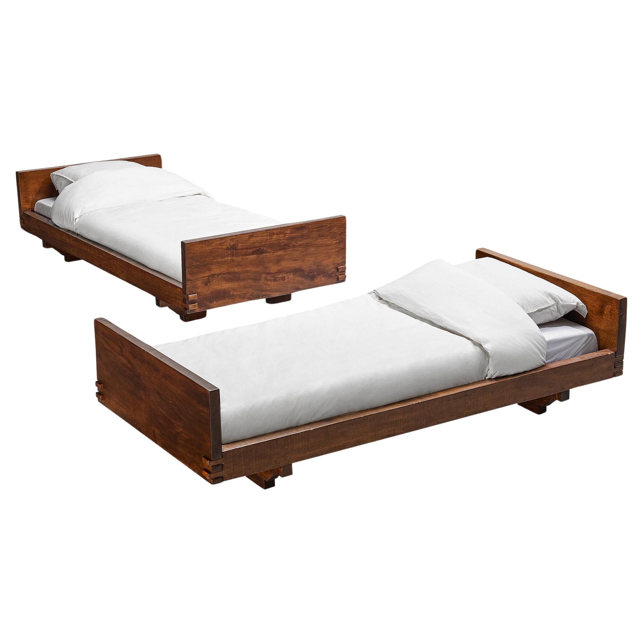 Giuseppe Rivadossi for Officina Rivadossi Single Beds in Walnut and Oak  For Sale