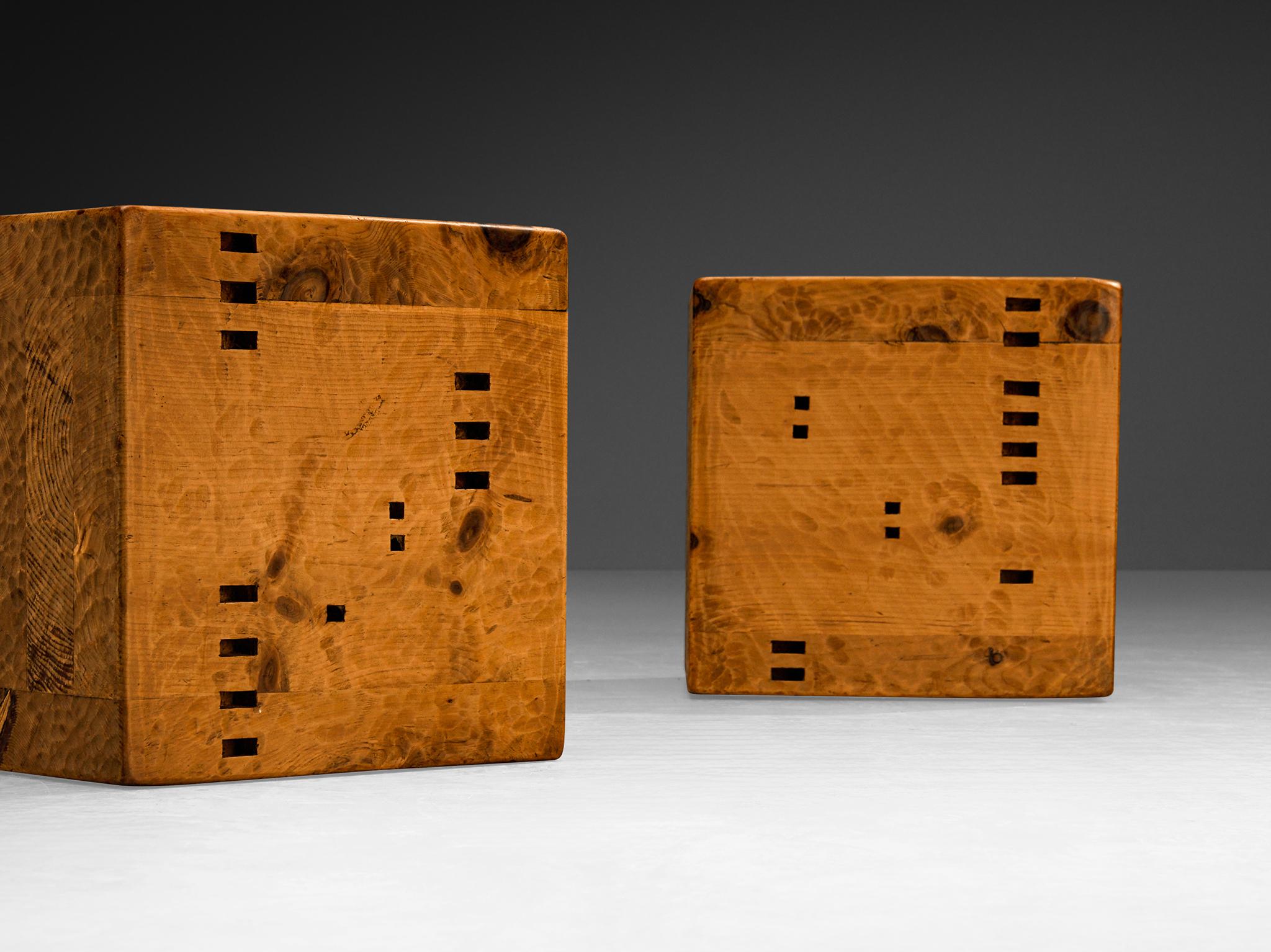 Italian Giuseppe Rivadossi for Officina Rivadossi Unique Side Table Cubes in Pine For Sale