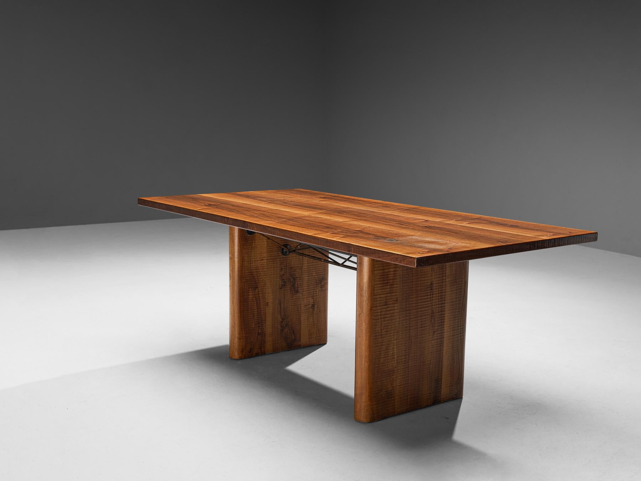 Giuseppe Rivadossi for Officina Rivadossi Table in Walnut and Iron For Sale 4