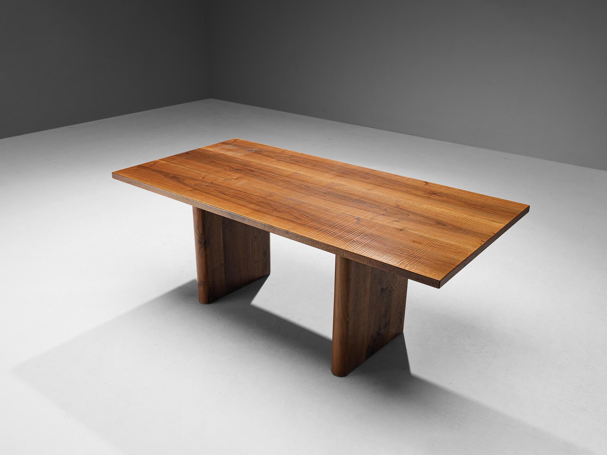 Giuseppe Rivadossi for Officina Rivadossi Table in Walnut and Iron In Good Condition For Sale In Waalwijk, NL