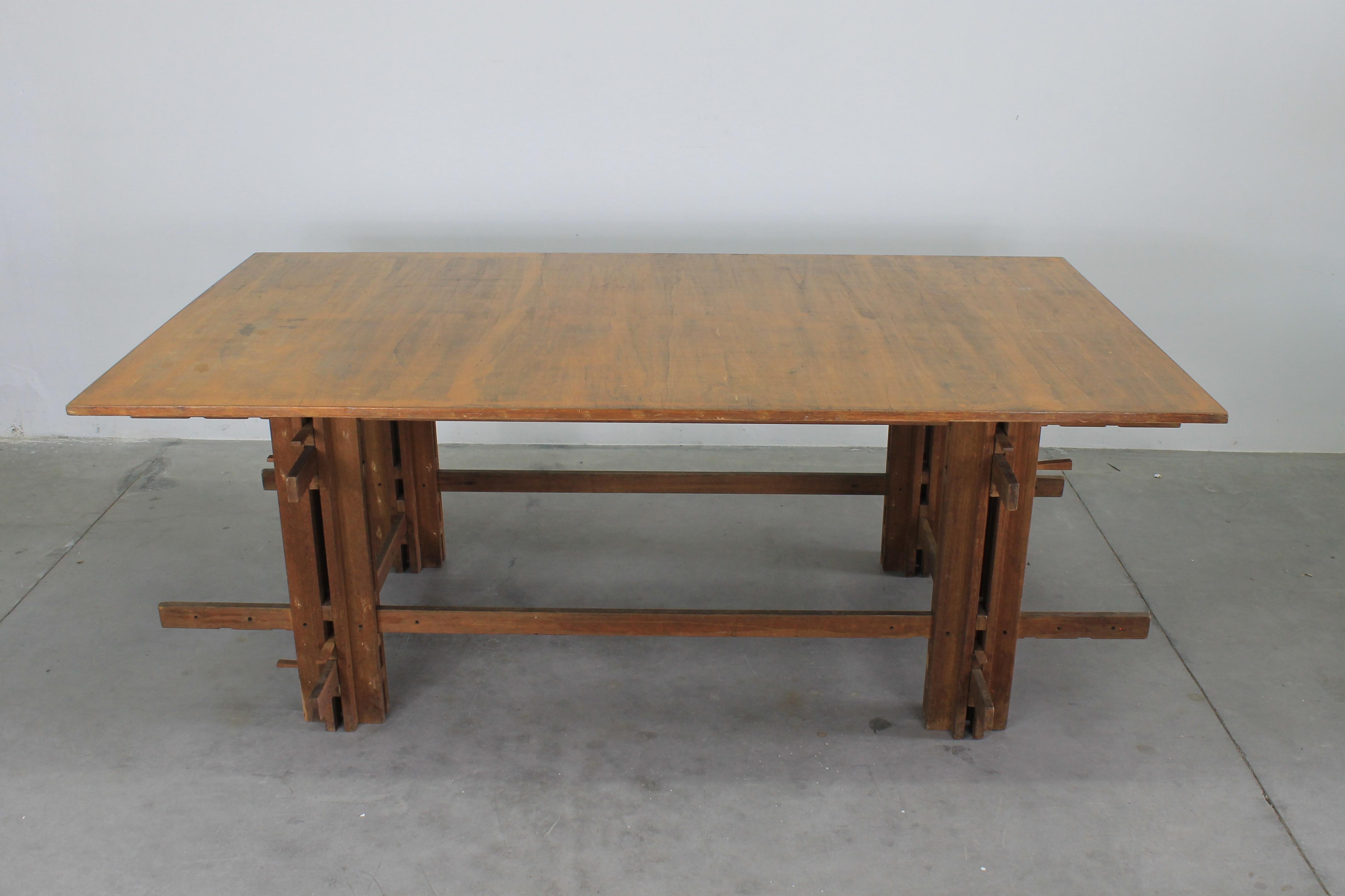 Mid-Century Modern Giuseppe Rivadossi High Table in Oak Wood by Officina Rivadossi 1970s For Sale