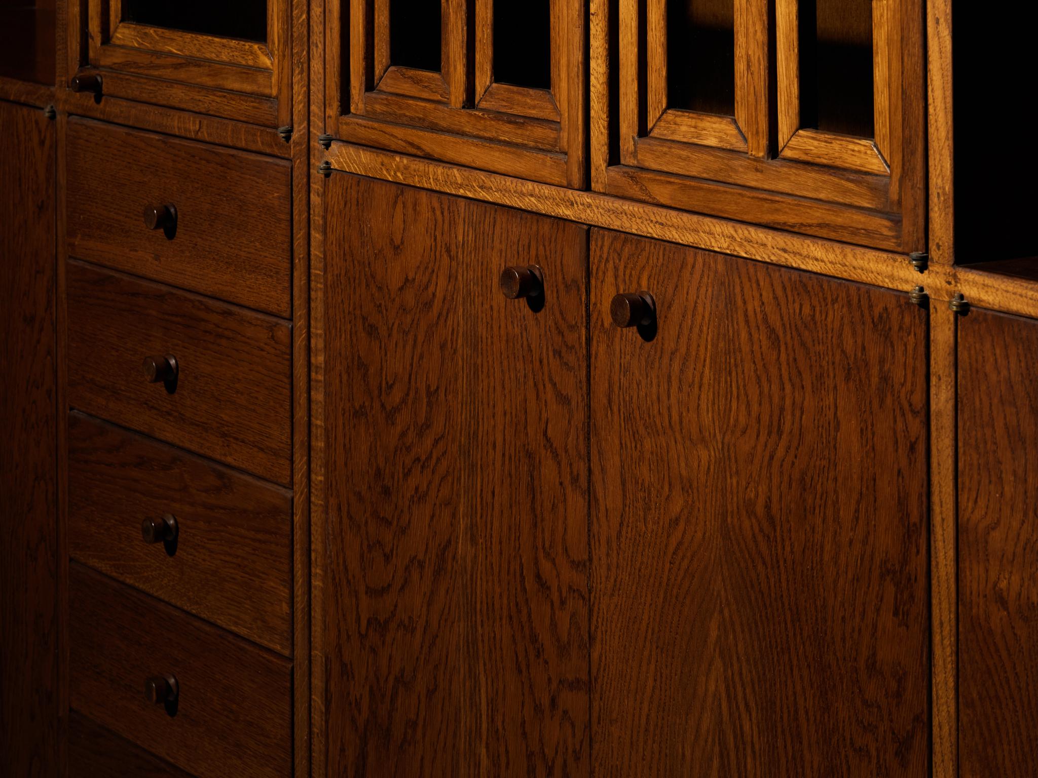 Libreria o pensile Giuseppe Rivadossi in Oak in vendita 4