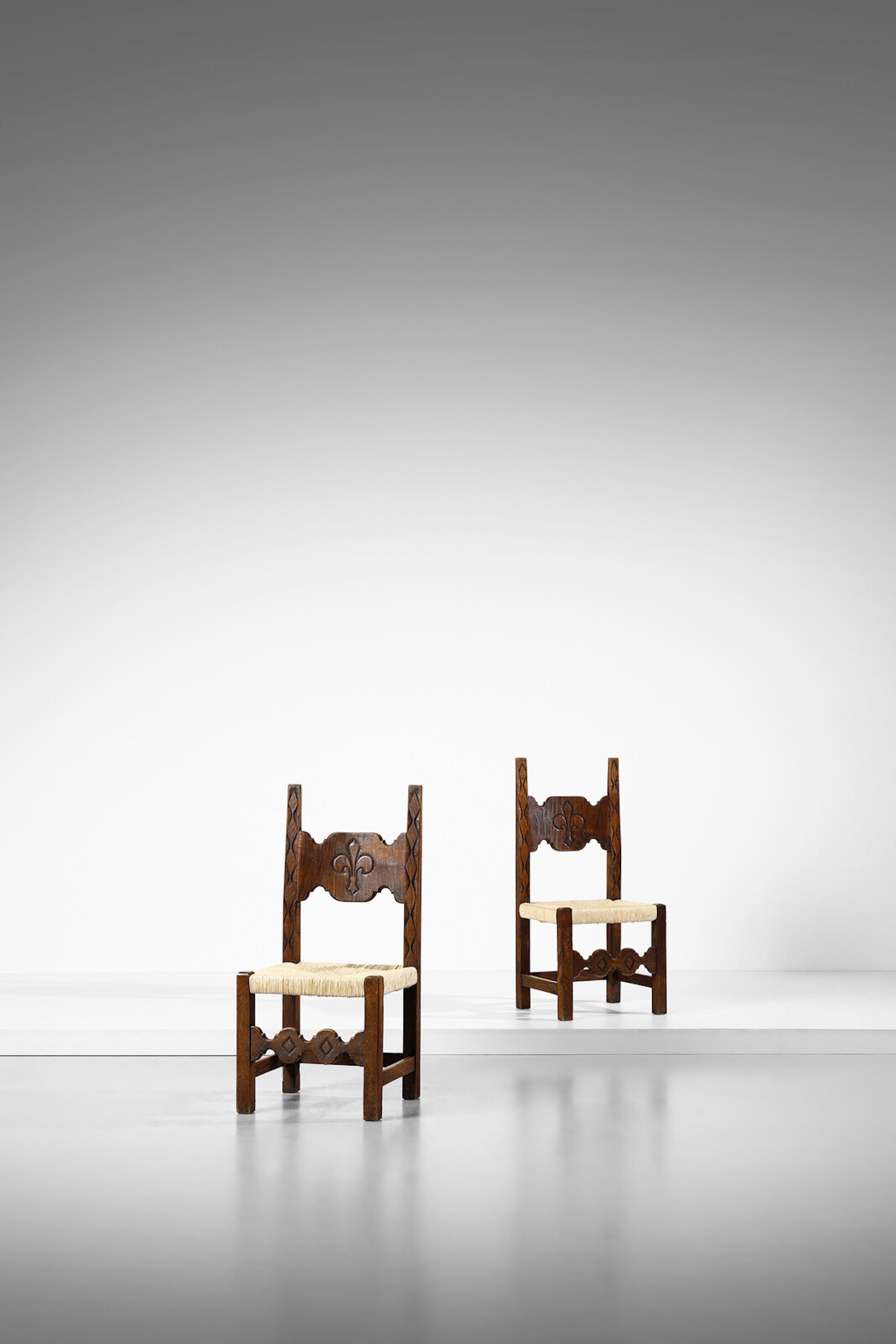 Giuseppe Rivadossi Pair of  Oak  Hall Chairs.Italy .1965. For Sale 1