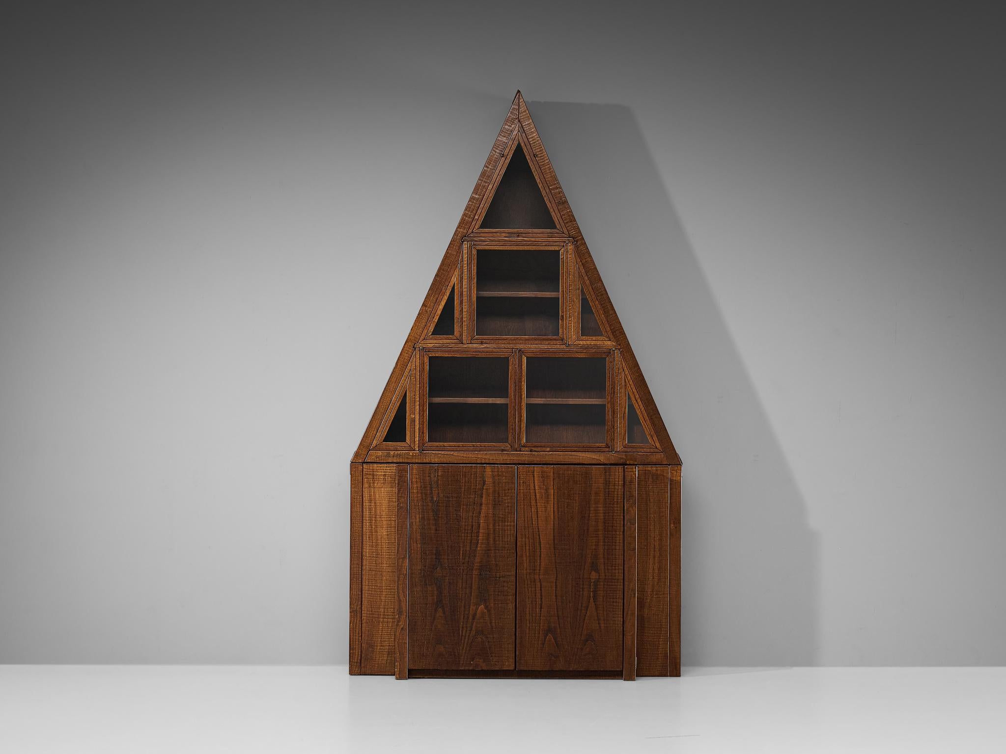 Giuseppe Rivadossi Pyramid Shaped Cabinet in Chestnut 8.2 feet  In Good Condition For Sale In Waalwijk, NL