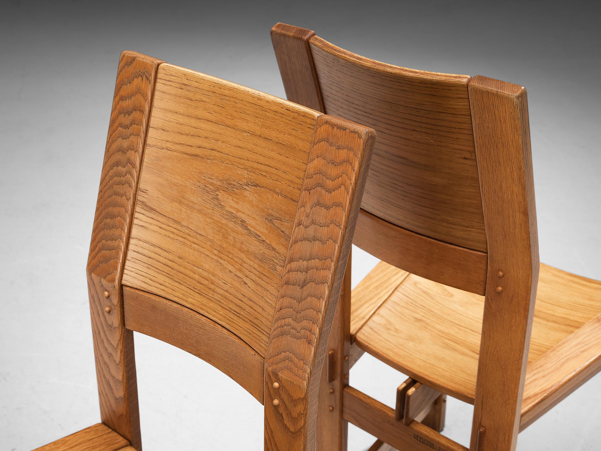 Giuseppe Rivadossi Set of Eight Dining Chairs in Oak  2