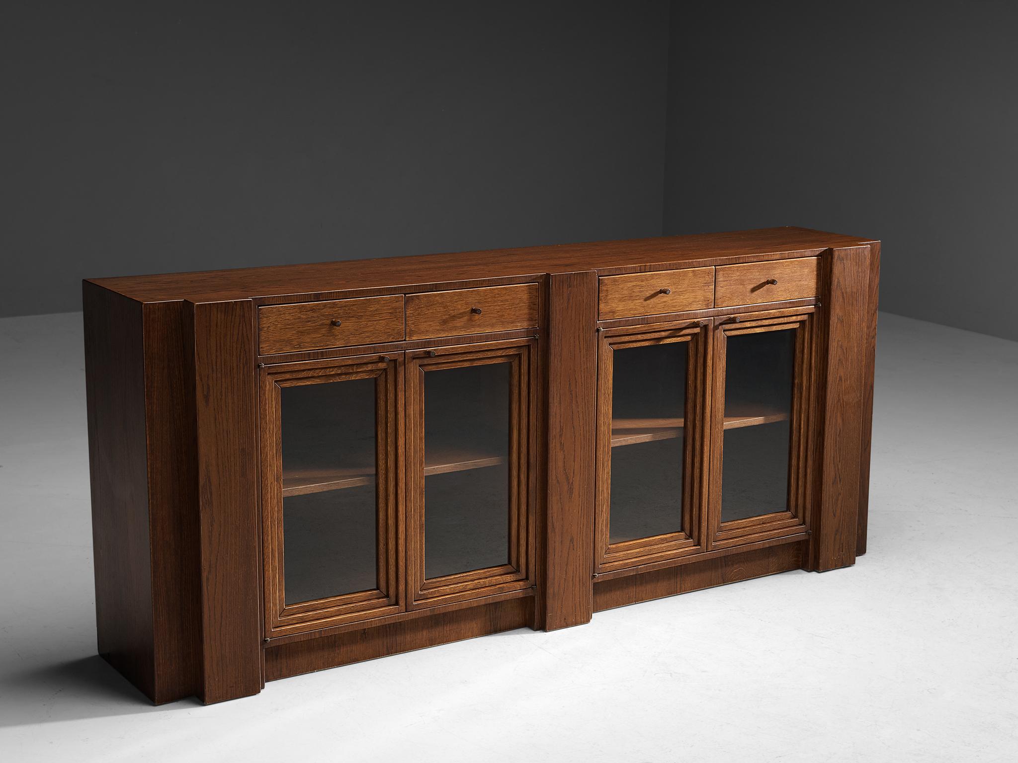Giuseppe Rivadossi Sideboard in Carved Oak and Glass In Good Condition In Waalwijk, NL