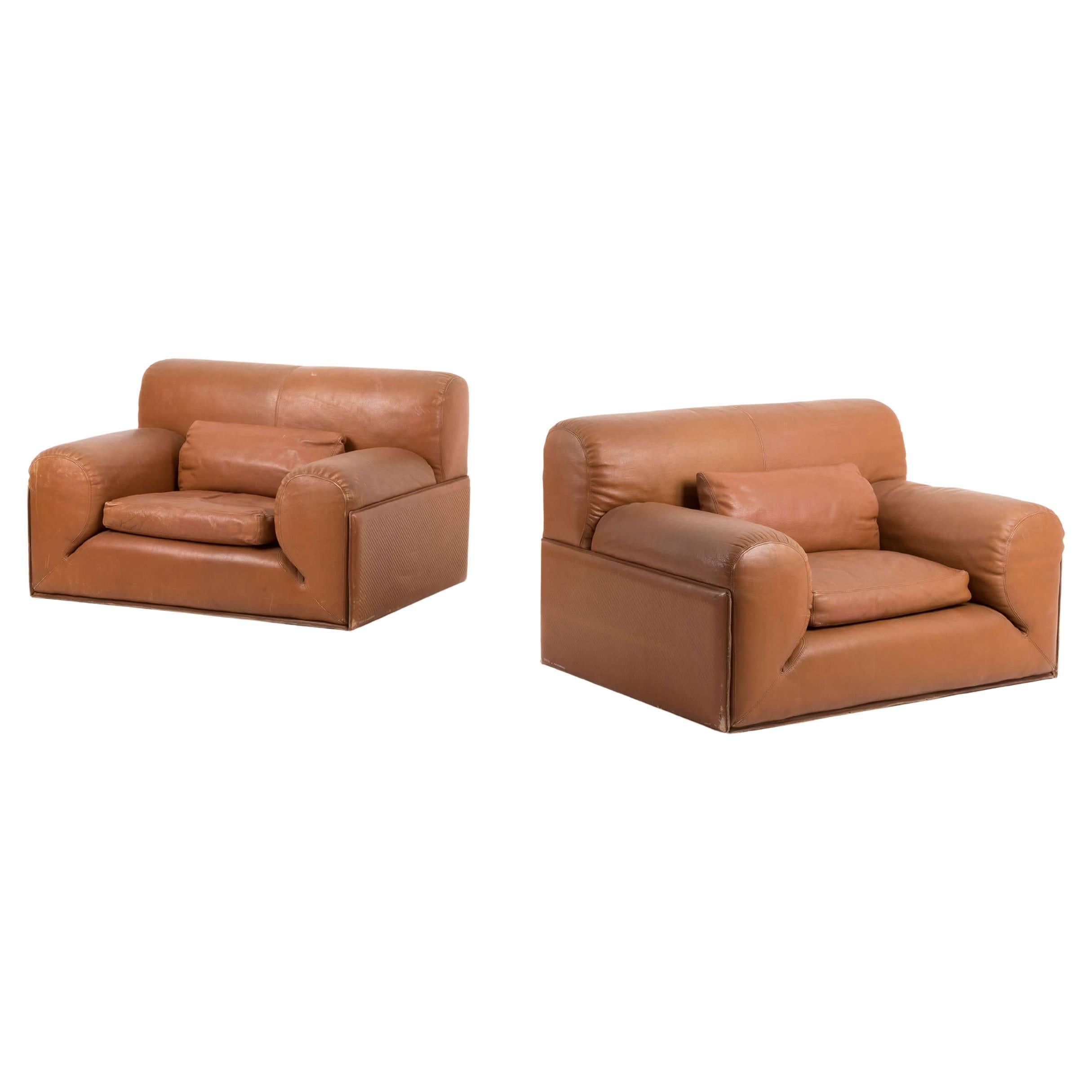 Giuseppe Rossi di Albizzate Pair of Touche Armchairs in Original Leather, 1970 im Angebot