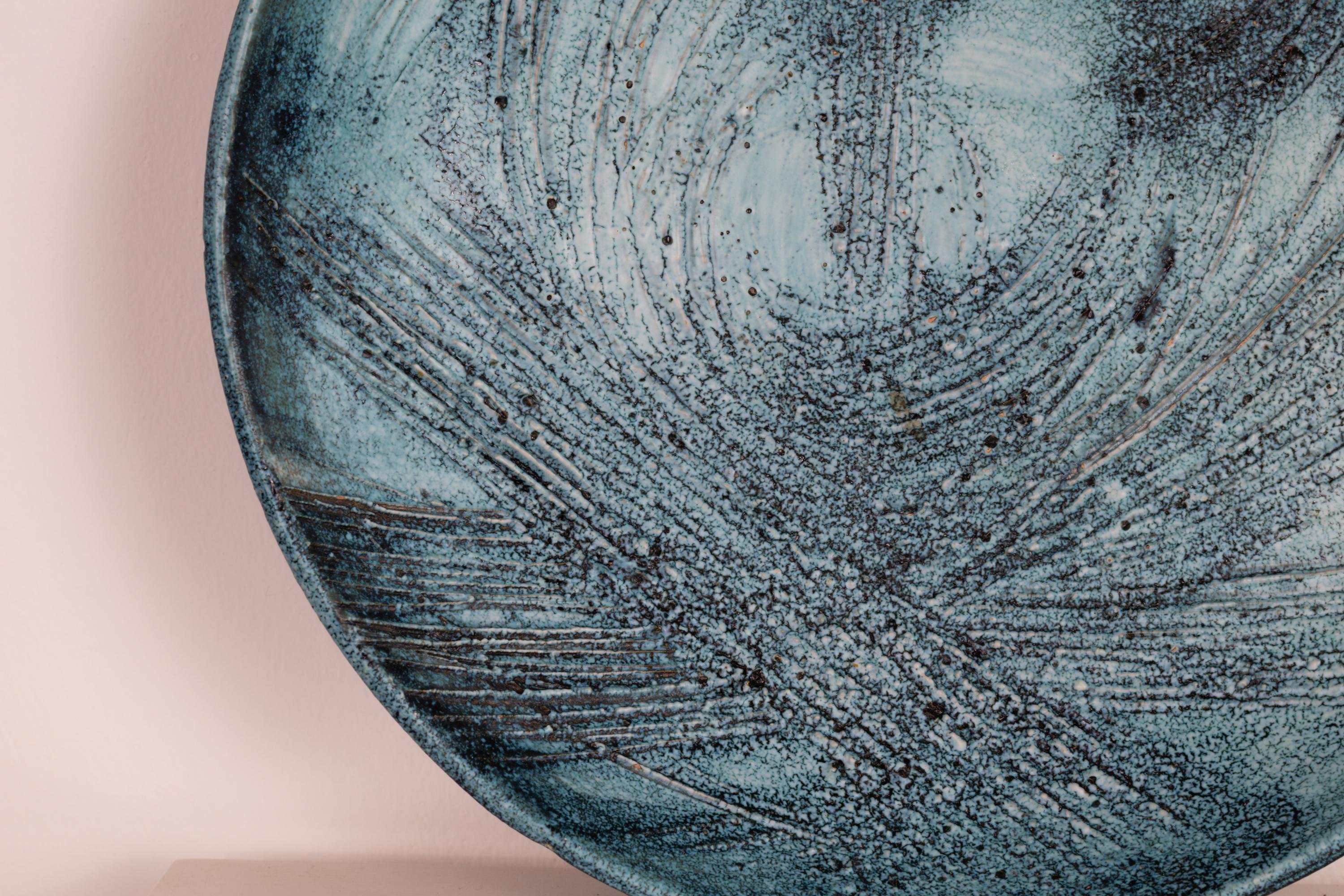 Mid-Century moderno Piatto decorativo in ceramica Giuseppe Rossicone Manifattura italiana anni '70 in vendita