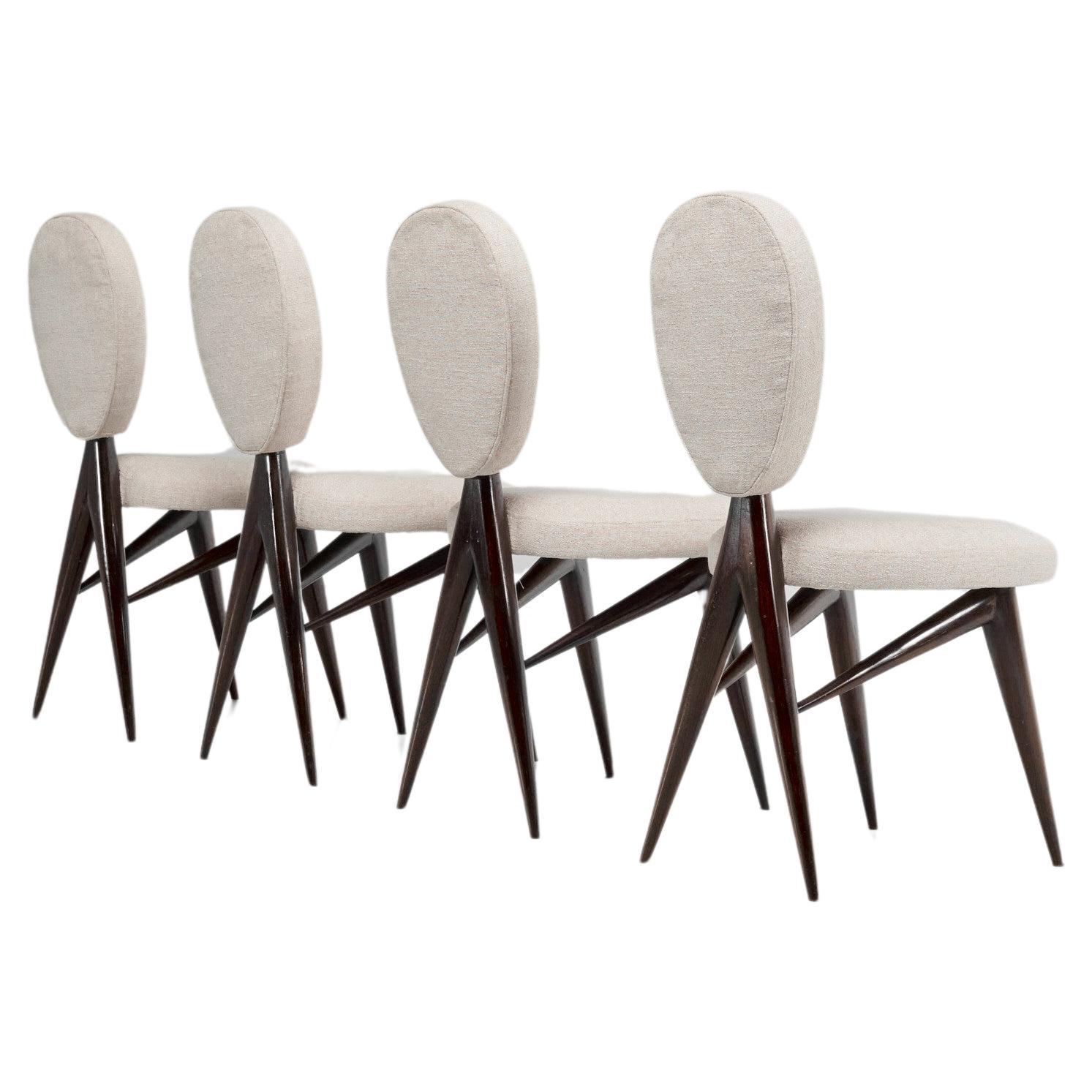 Giuseppe Scapinelli dinner chairs with spine feet Brazil 1950 For Sale