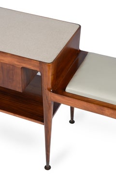 Table de téléphone brésilienne du milieu du siècle de Giuseppe Scapinelli:: années 1950
