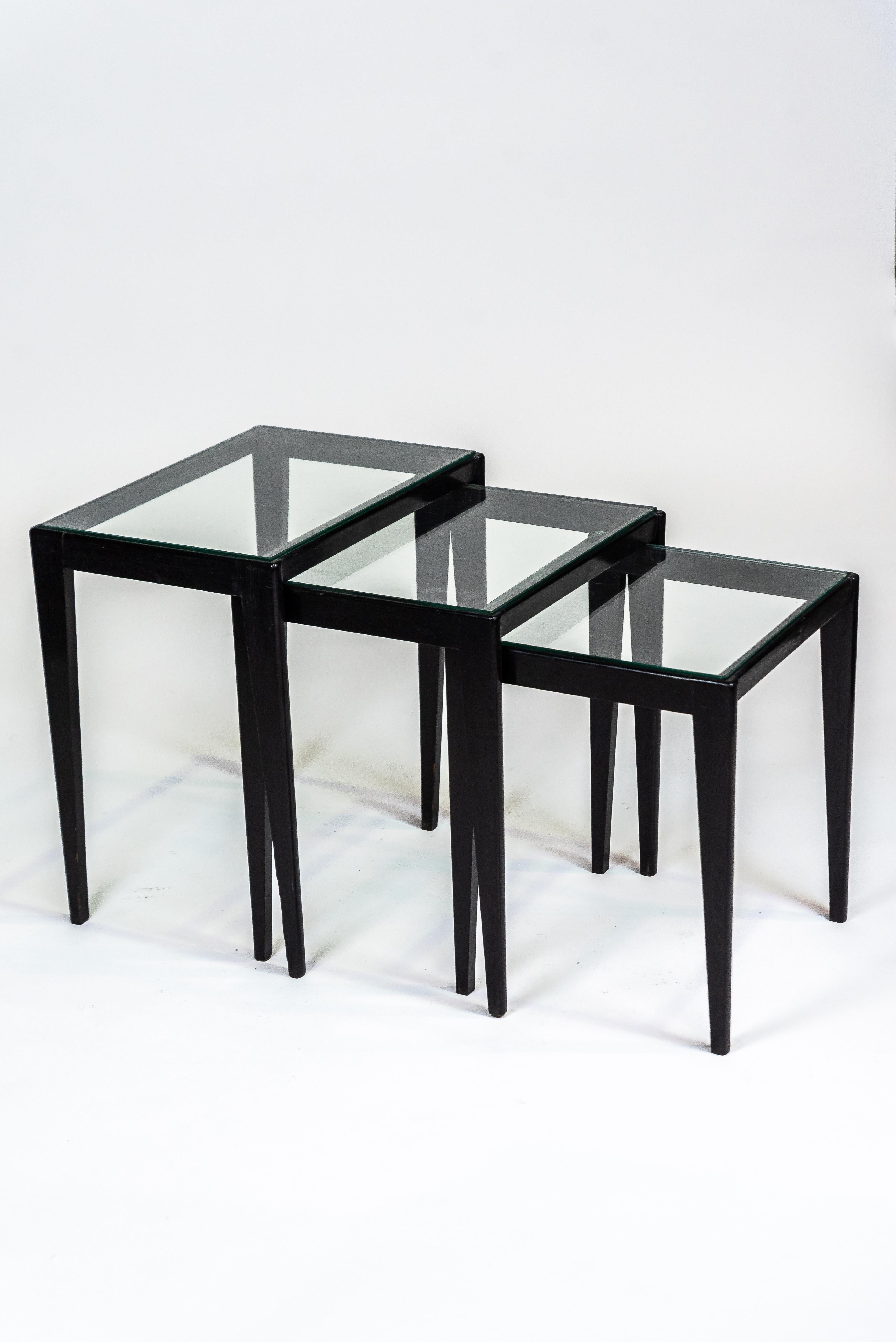 Glass Giuseppe Scapinelli, Nesting Tables, 1960 For Sale