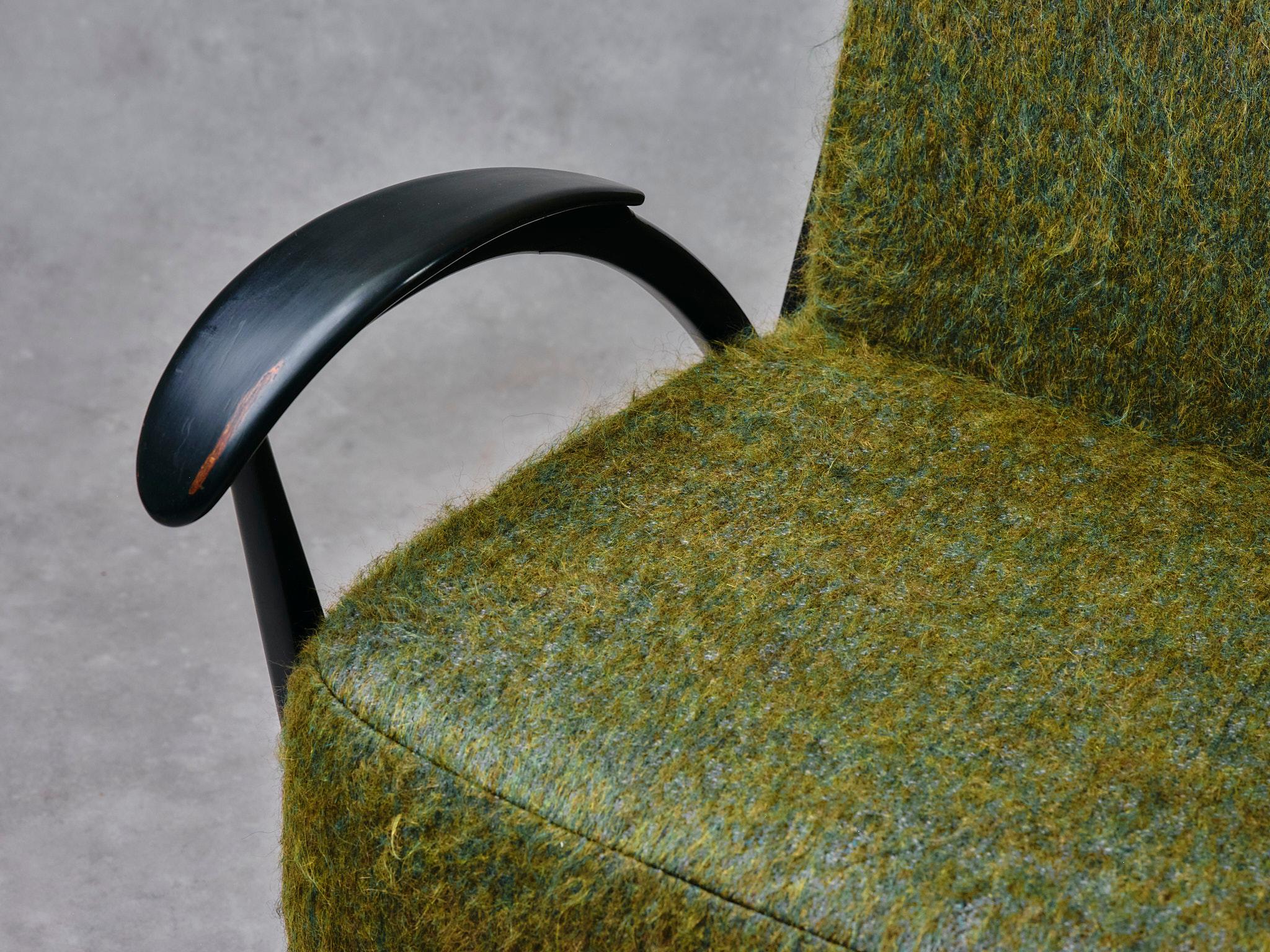 Giuseppe Scapinelli pair of Ebonized Armchairs 1950s Brazil Pierre Frey For Sale 3