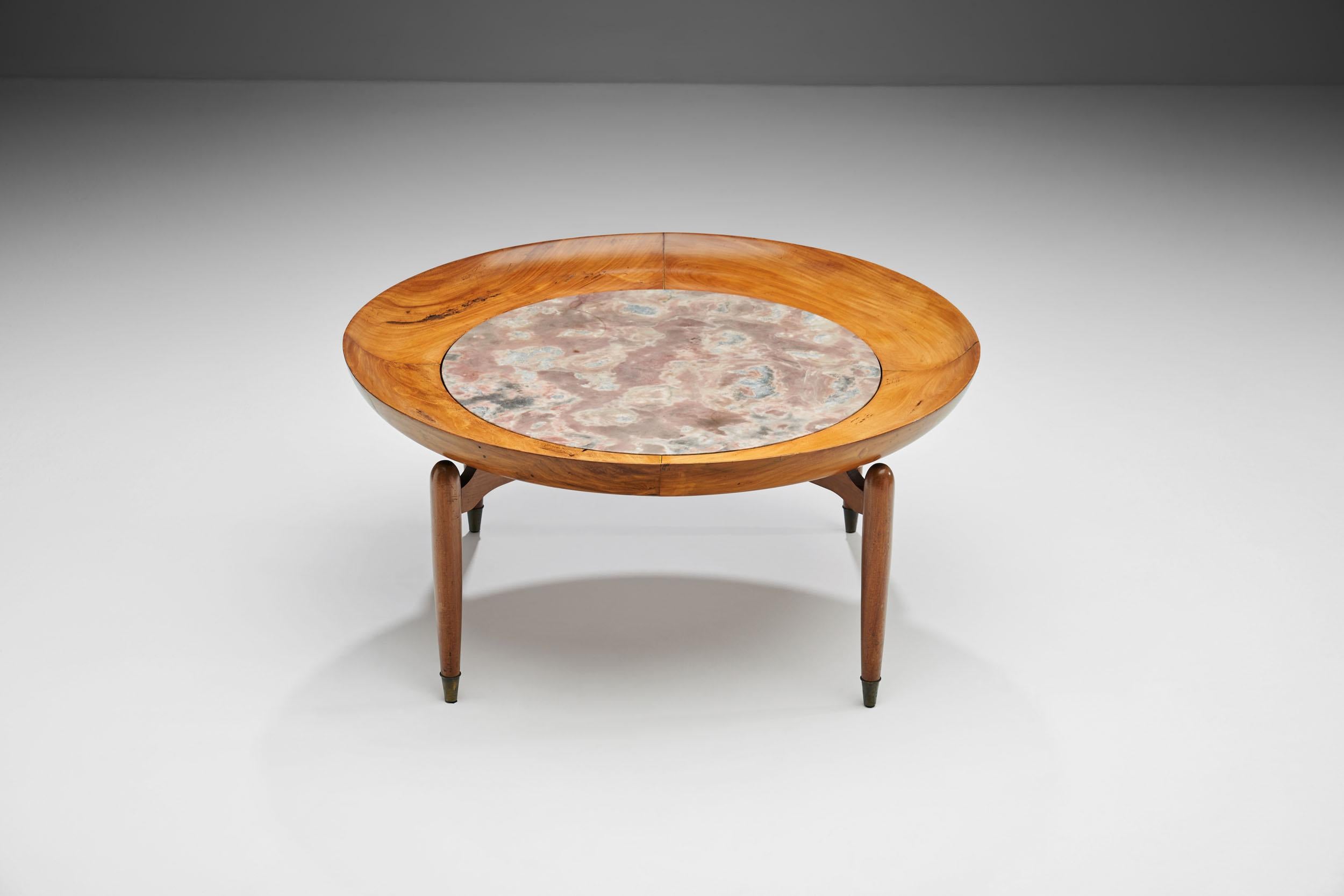 Brazilian Giuseppe Scapinelli Round Coffee Table in Caviuna and Marble, Brazil 1960s