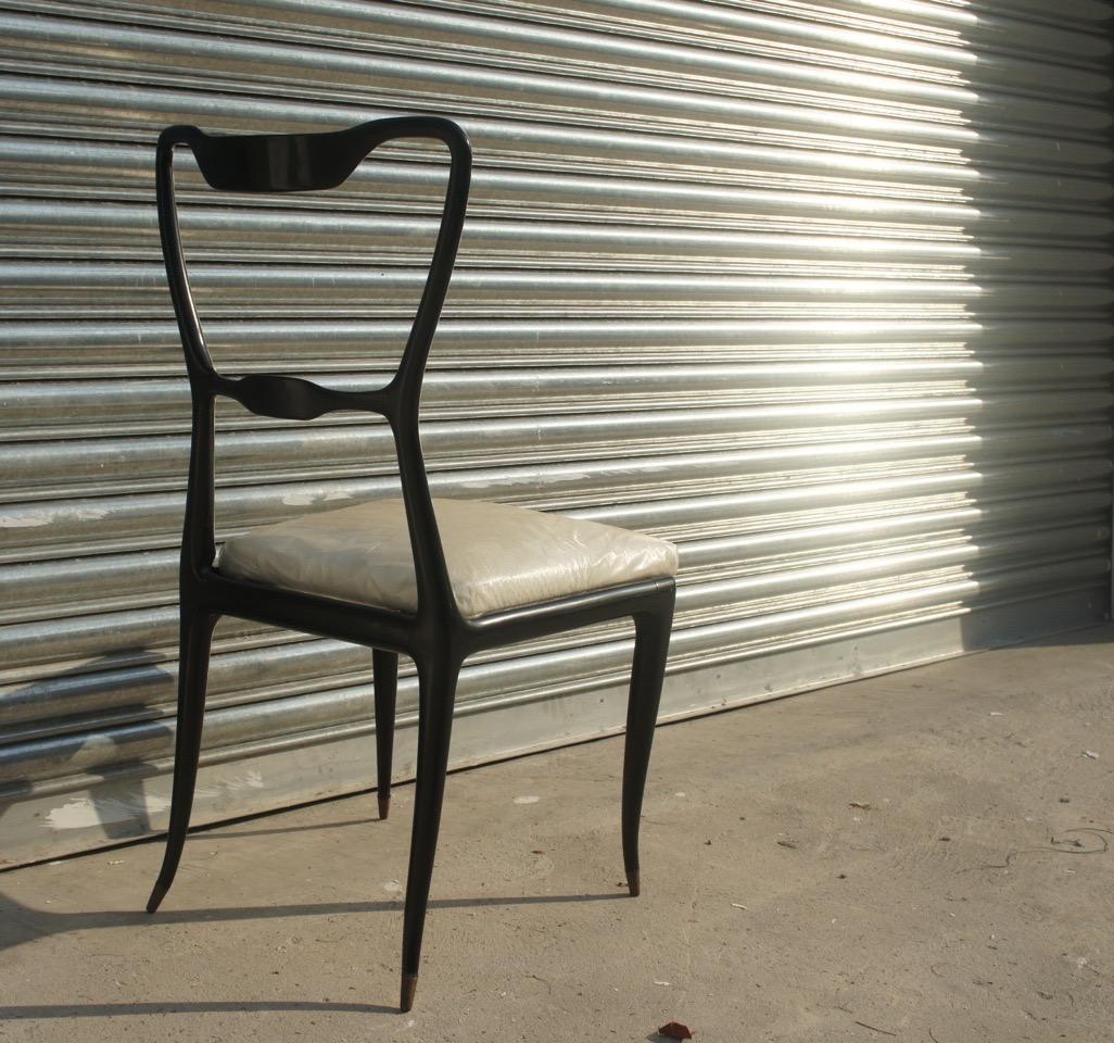 Giuseppe Scapinelli, Set of 12 Ebonized 1950s Brazilian Modern Design Chairs 2