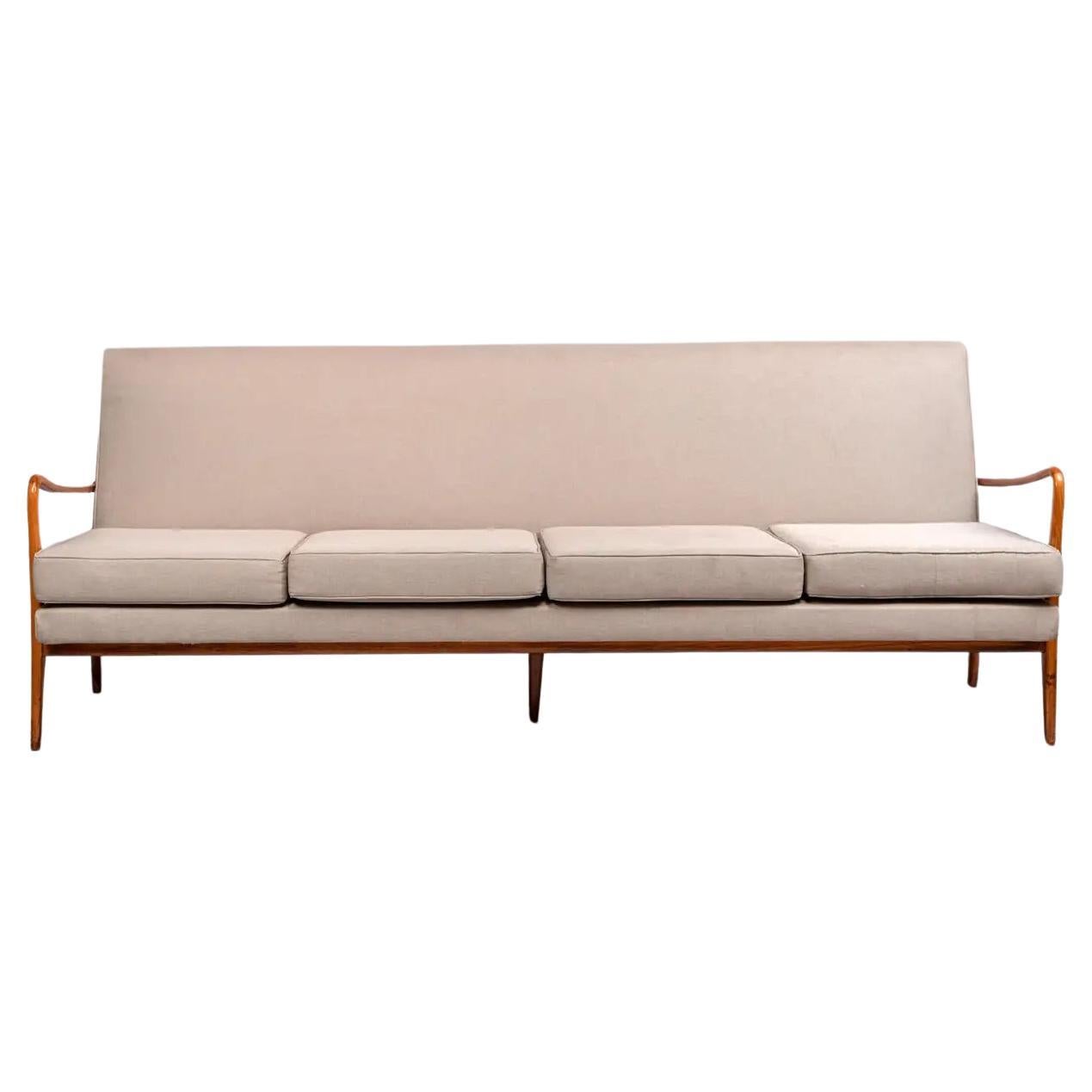 Giuseppe Scapinelli. Divano in legno di Caviuna, 4 posti, 1950 ca.