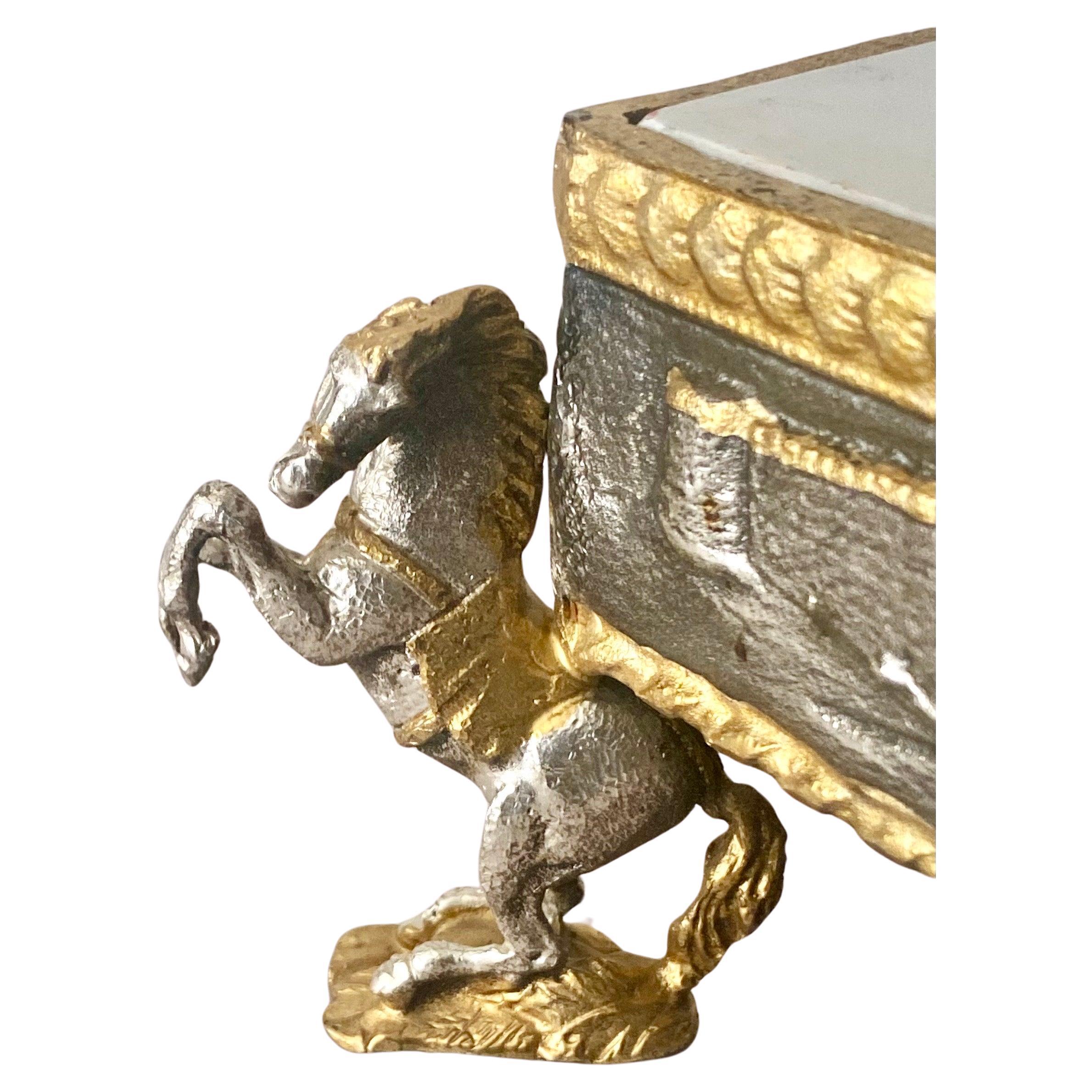 Bronze Giuseppe Vasari (1934-2005)  Fine Gilt Metal Chess Set And Marble Game Board