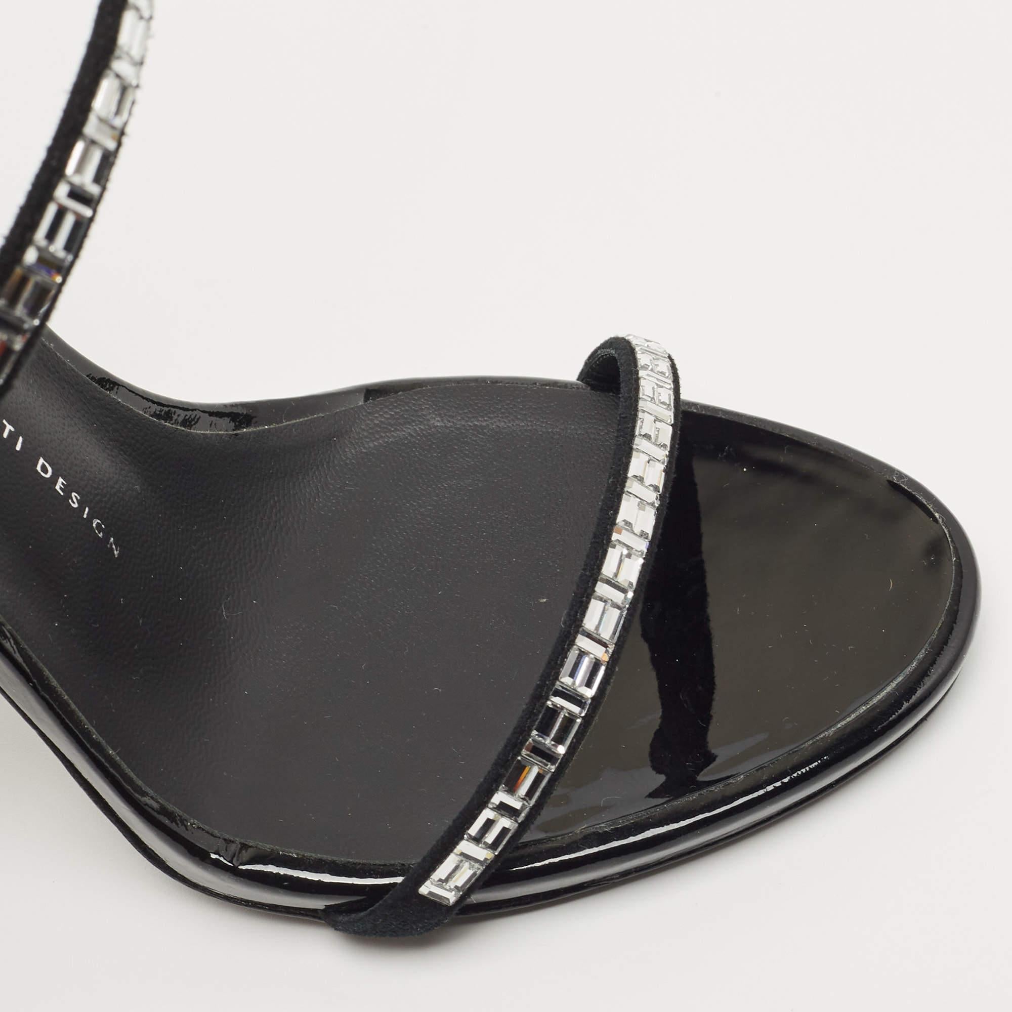 Giuseppe Zannoti Black Patent Leather and Suede Callipe Crystal Strappy Sandals In Excellent Condition For Sale In Dubai, Al Qouz 2