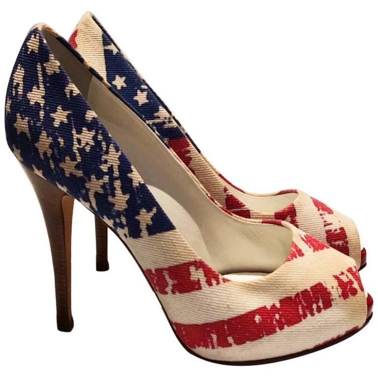 Underskrift slidbane Dangle 2000s Giuseppe Zanotti USA Flag Platform Heels Pumps For Sale at 1stDibs |  american flag high heels