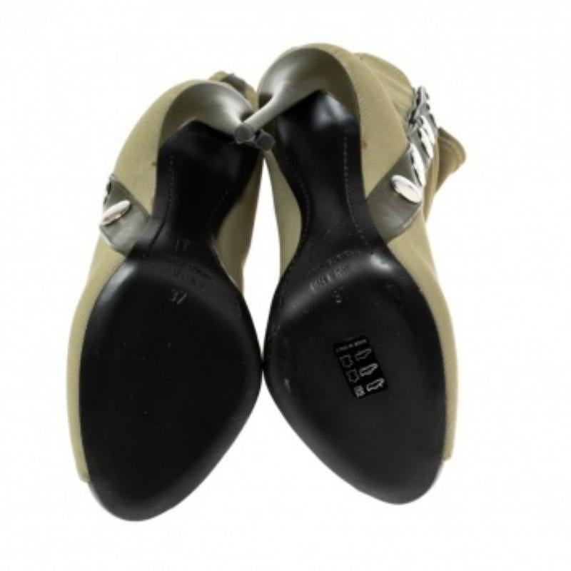 Giuseppe Zanotti Army Green Canvas Studded Leather Peep-Toe Ankle Boots Size 37 en vente 4
