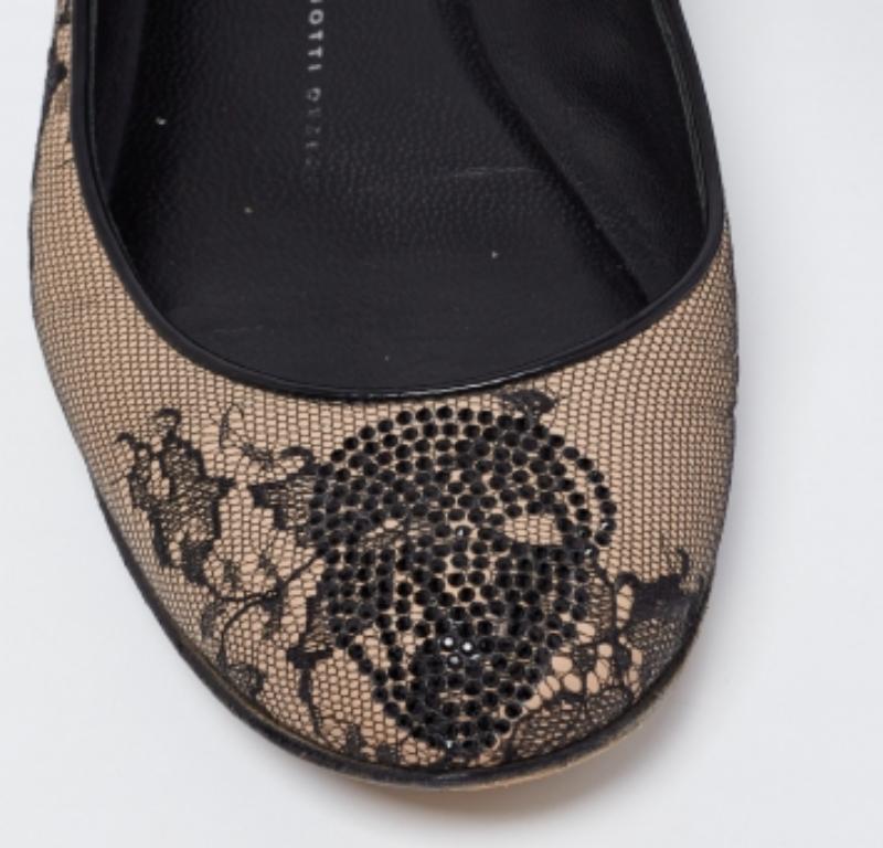 Giuseppe Zanotti Beige/Nero con rete e pelle impreziosita Ballerine Taglia 37 in vendita 1