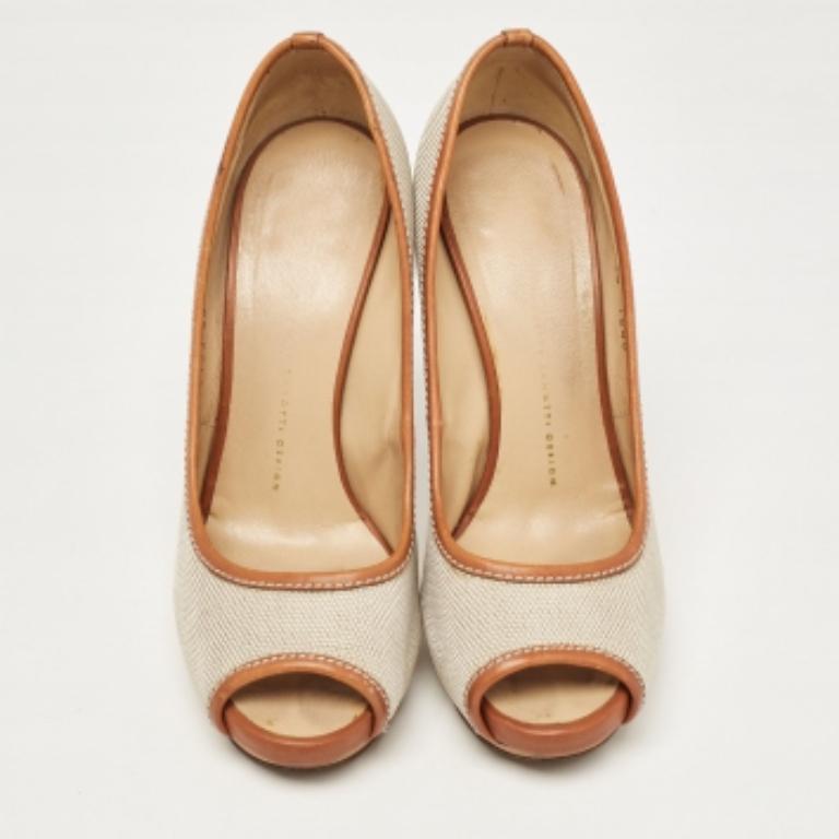Giuseppe Zanotti Beige/Brown Canvas Peep Toe Platform Pumps Size 40 en vente 3