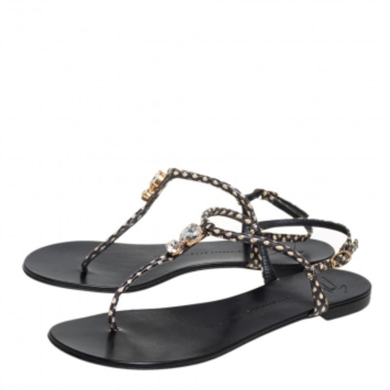 Giuseppe Zanotti understands your need for comfort and style in these flats. This minimal pair of python-embossed sandals feature crystals to make a striking style statement. The dainty pair will look elegant with any ensemble.