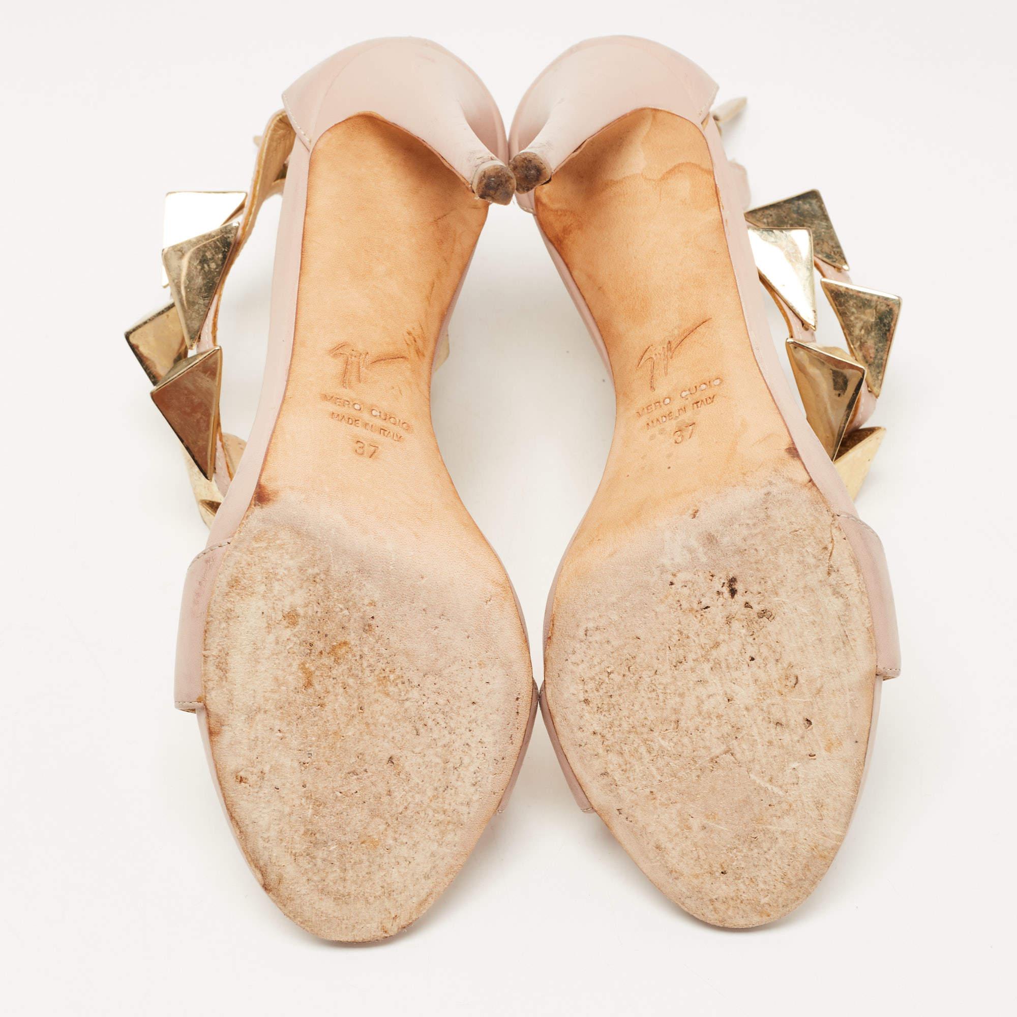 Giuseppe Zanotti Beige Leather Pyramid Studs Embellished Sandals Size 37 For Sale 2
