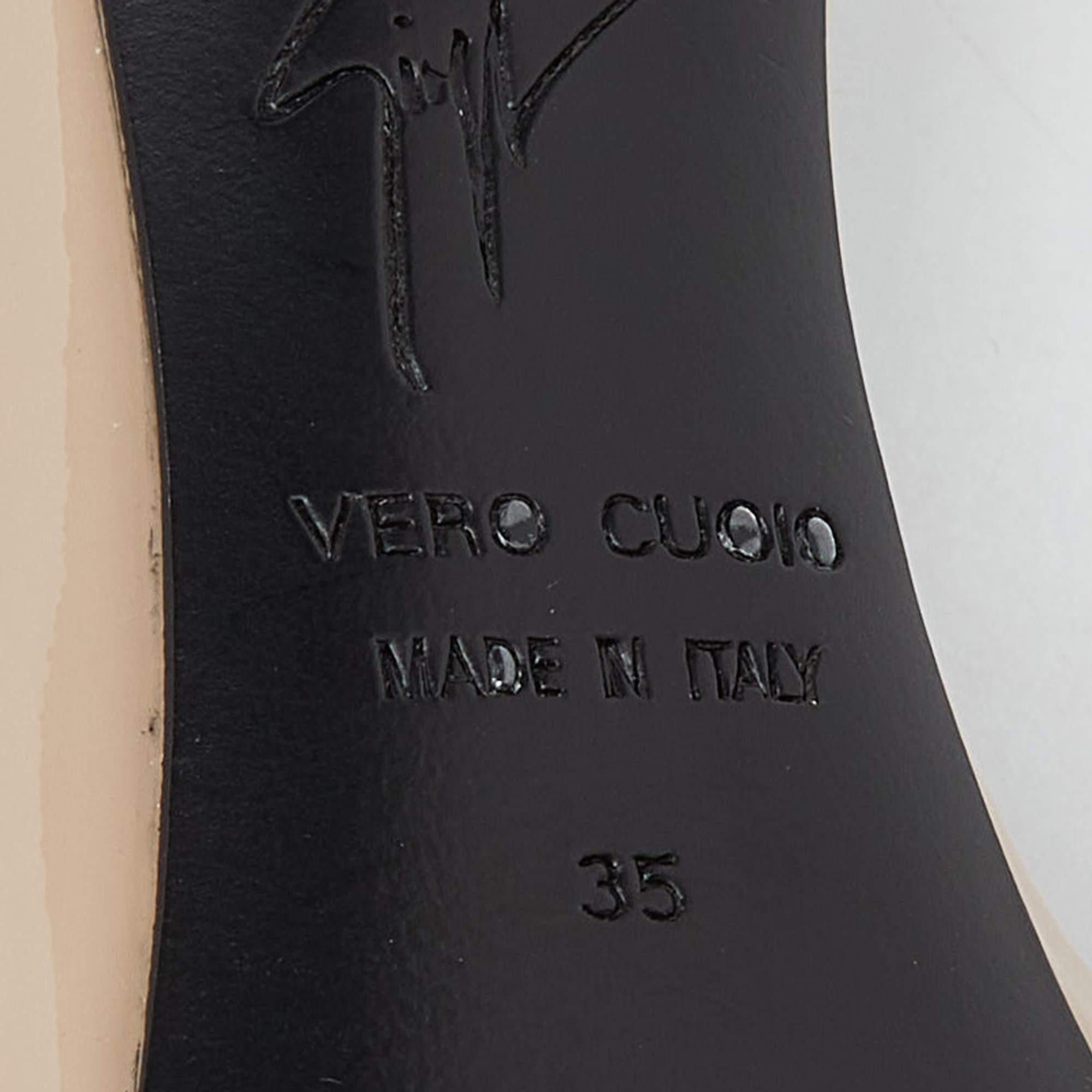 Giuseppe Zanotti Beige Patent Leather Coline Strap Sandals Size 35 For Sale 4