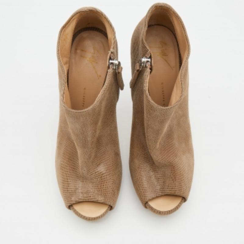Giuseppe Zanotti Beige Suede Peep Toe Platform Ankle Length Boots Size 37.5 For Sale 2