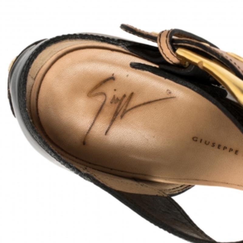 Giuseppe Zanotti Black/ Beige Patent Leather T Strap Ankle Strap Sandals Size 38 For Sale 3