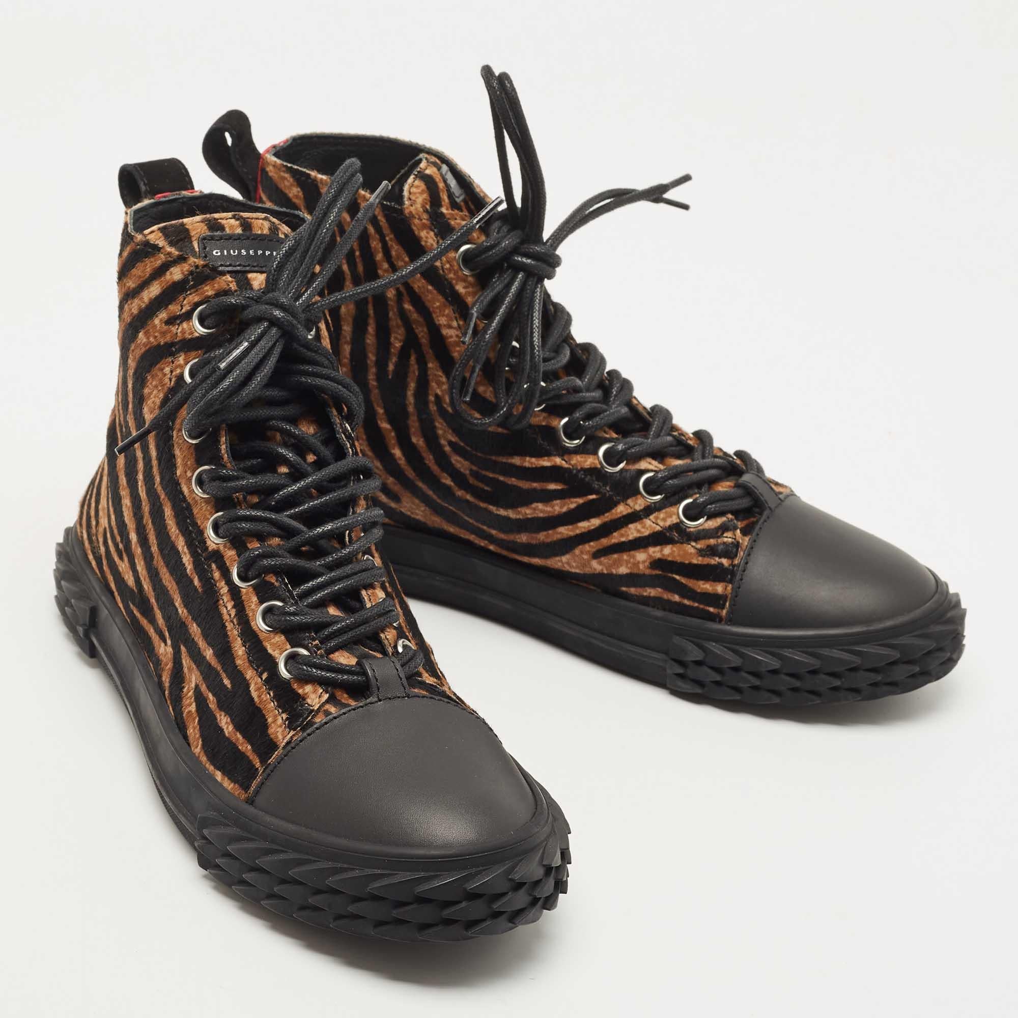 Giuseppe Zanotti Black/Brown Calf Hair and Rubber High Top Sneakers Size 43 In New Condition In Dubai, Al Qouz 2