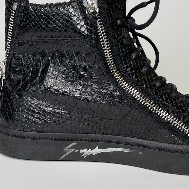 Giuseppe Zanotti Black Croc London High Top Autographed Sneakers (43.5 EU)  For Sale at 1stDibs