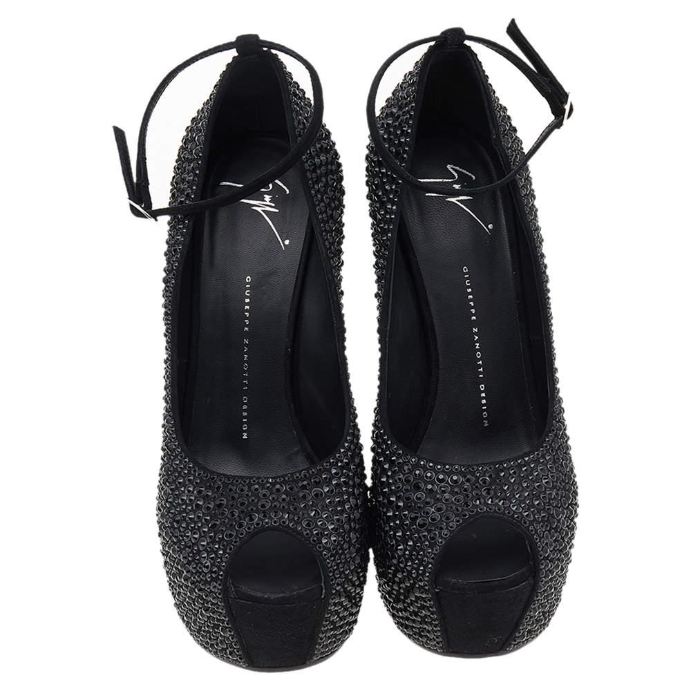 Giuseppe Zanotti Black Crystal Embellished Heelless Peep Toe Pumps Size 40.5 In Good Condition In Dubai, Al Qouz 2