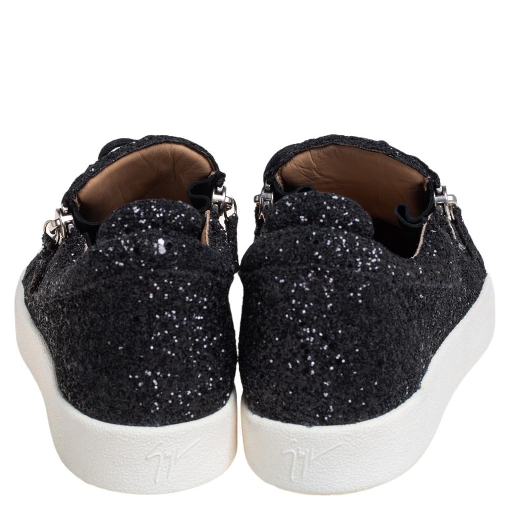 Giuseppe Zanotti Black Glitter Frankie Sneakers Size 43 In Excellent Condition In Dubai, Al Qouz 2