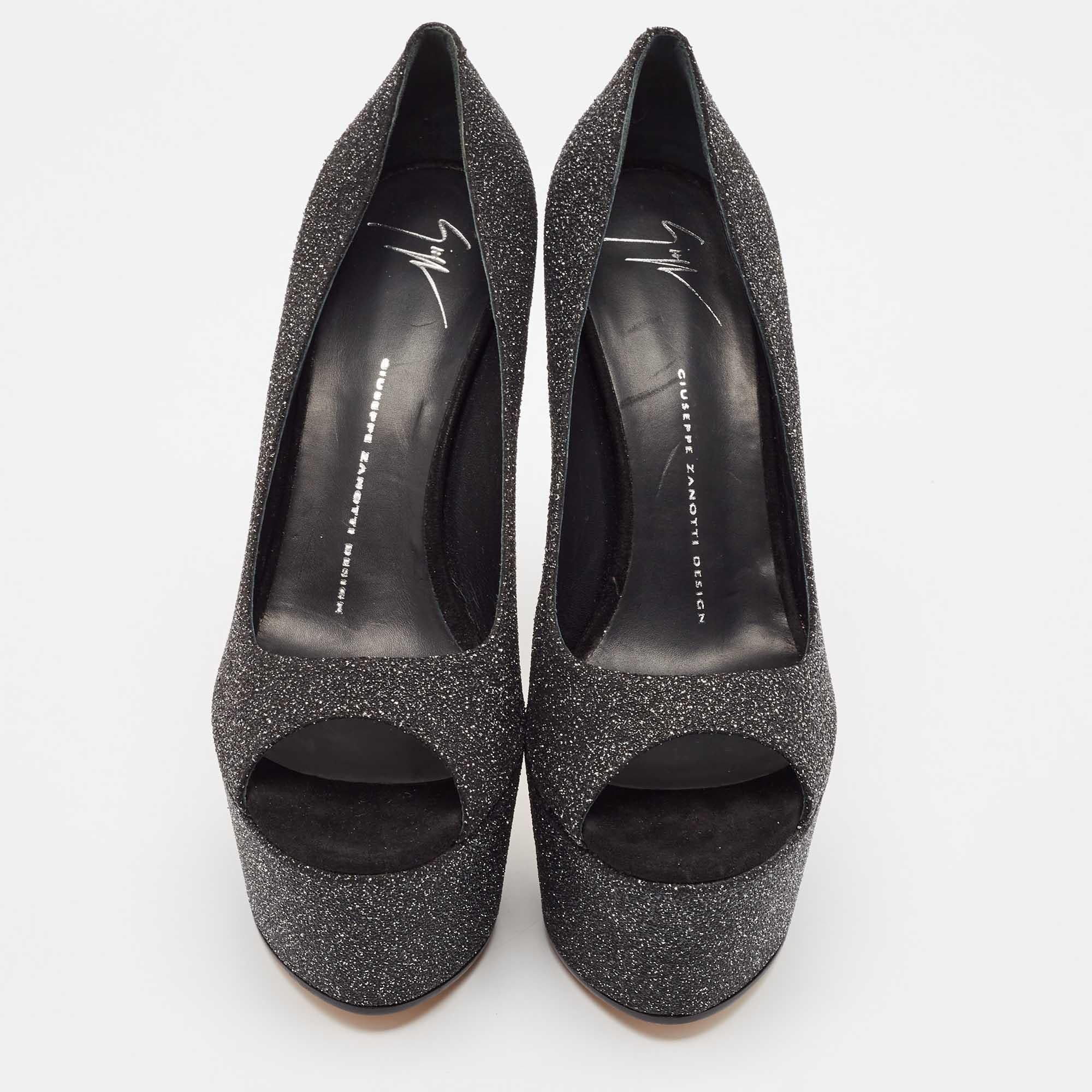 Noir Giuseppe Zanotti Escarpins à plateforme en daim pailleté Taille 39.5 en vente