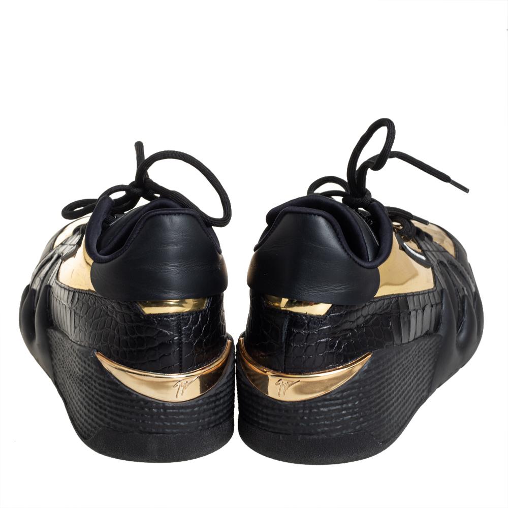 Giuseppe Zanotti Black/Gold Croc Embossed Leather Talon Low Top Sneakers Size 43 In Good Condition In Dubai, Al Qouz 2