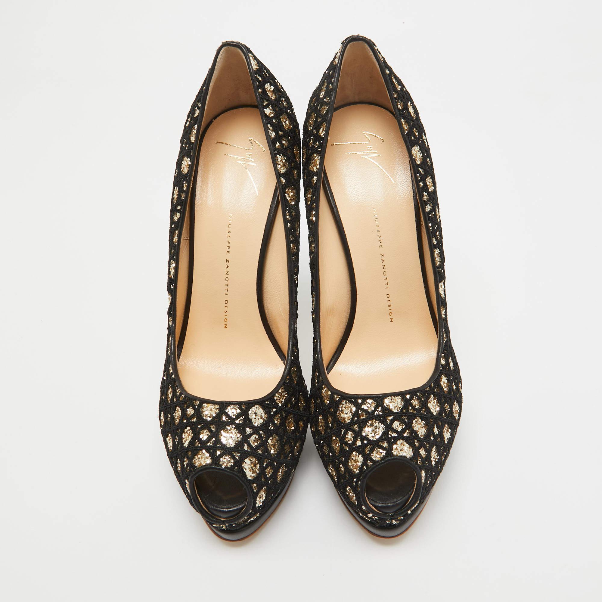 Noir Giuseppe Zanotti Escarpins à plateforme en maille et paillettes noir/doré Taille 41 en vente