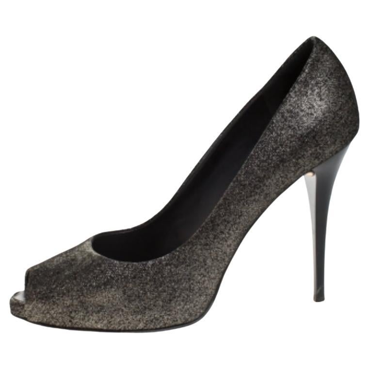 Giuseppe Zanotti Escarpins en tissu pailleté noir/gris Taille 40 en vente